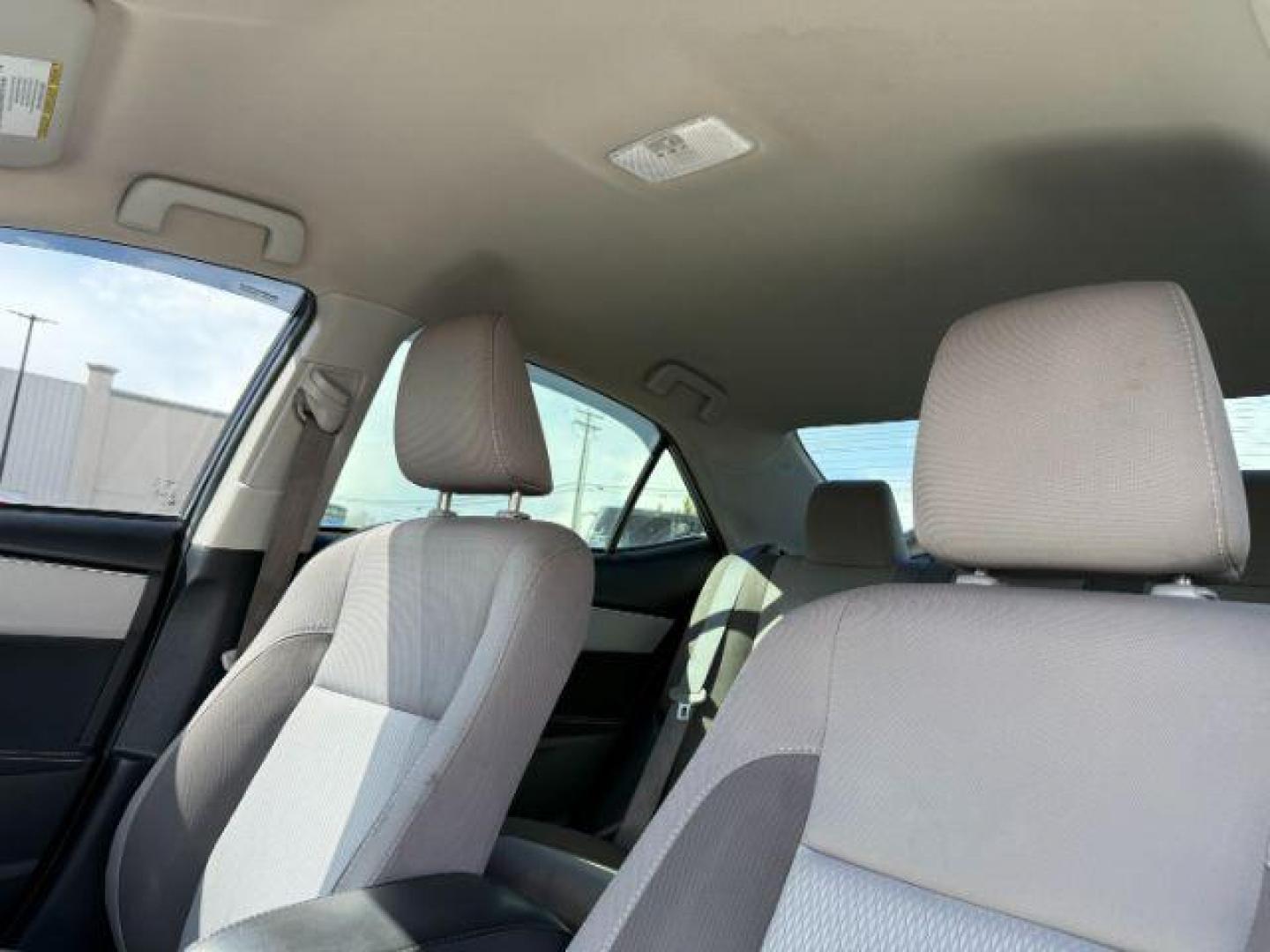 2018 BLACK /Steel Gray Toyota Corolla SE (2T1BURHE6JC) with an 1.8L I-4 DOHC engine, AUTOMATIC transmission, located at 1235 N Woodruff Ave., Idaho Falls, 83401, (208) 523-1053, 43.507172, -112.000488 - At Timberline Auto, finding a great deal on your next vehicle is always easy! Our experienced sales staff's goal is to help find you the right vehicle at the right price! Our knowledgeable finance department has options for almost any credit score. We offer extended service contract options to prote - Photo#12