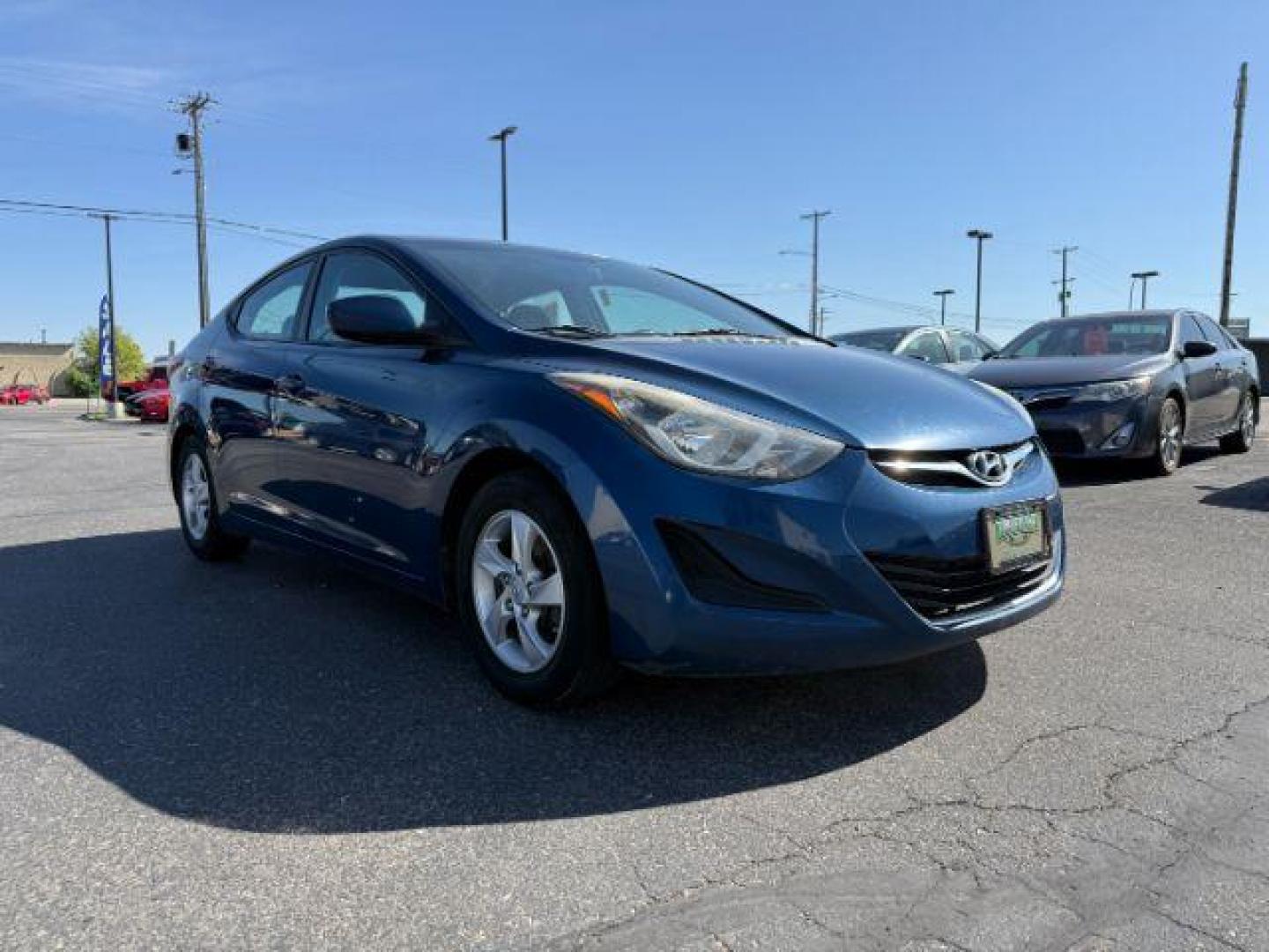 2015 BLUE /GRAY Hyundai Elantra SE (KMHDH4AE1FU) with an 1.8 engine, AUTO transmission, located at 1235 N Woodruff Ave., Idaho Falls, 83401, (208) 523-1053, 43.507172, -112.000488 - At Timberline Auto, finding a great deal on your next vehicle is always easy! Our experienced sales staff's goal is to help find you the right vehicle at the right price! Our knowledgeable finance department has options for almost any credit score. We offer extended service contract options to prote - Photo#22