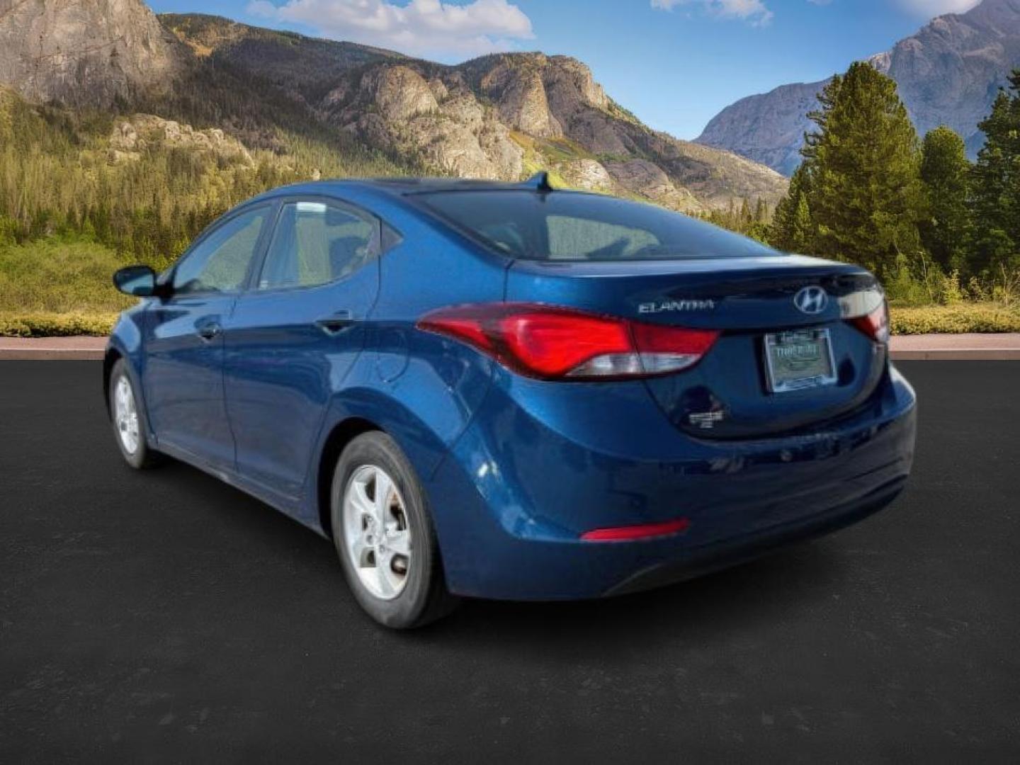 2015 BLUE /GRAY Hyundai Elantra SE (KMHDH4AE1FU) with an 1.8 engine, AUTO transmission, located at 1235 N Woodruff Ave., Idaho Falls, 83401, (208) 523-1053, 43.507172, -112.000488 - At Timberline Auto, finding a great deal on your next vehicle is always easy! Our experienced sales staff's goal is to help find you the right vehicle at the right price! Our knowledgeable finance department has options for almost any credit score. We offer extended service contract options to prote - Photo#2