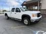 2012 WHITE /CLOTH GMC Sierra 2500HD SLE (1GT120CG6CF) with an 6.0 engine, AUTOMATIC transmission, located at 1235 N Woodruff Ave., Idaho Falls, 83401, (208) 523-1053, 43.507172, -112.000488 - At Timberline Auto, finding a great deal on your next vehicle is always easy! Our experienced sales staff's goal is to help find you the right vehicle at the right price! Our knowledgeable finance department has options for almost any credit score. We offer extended service contract options to prote - Photo#5
