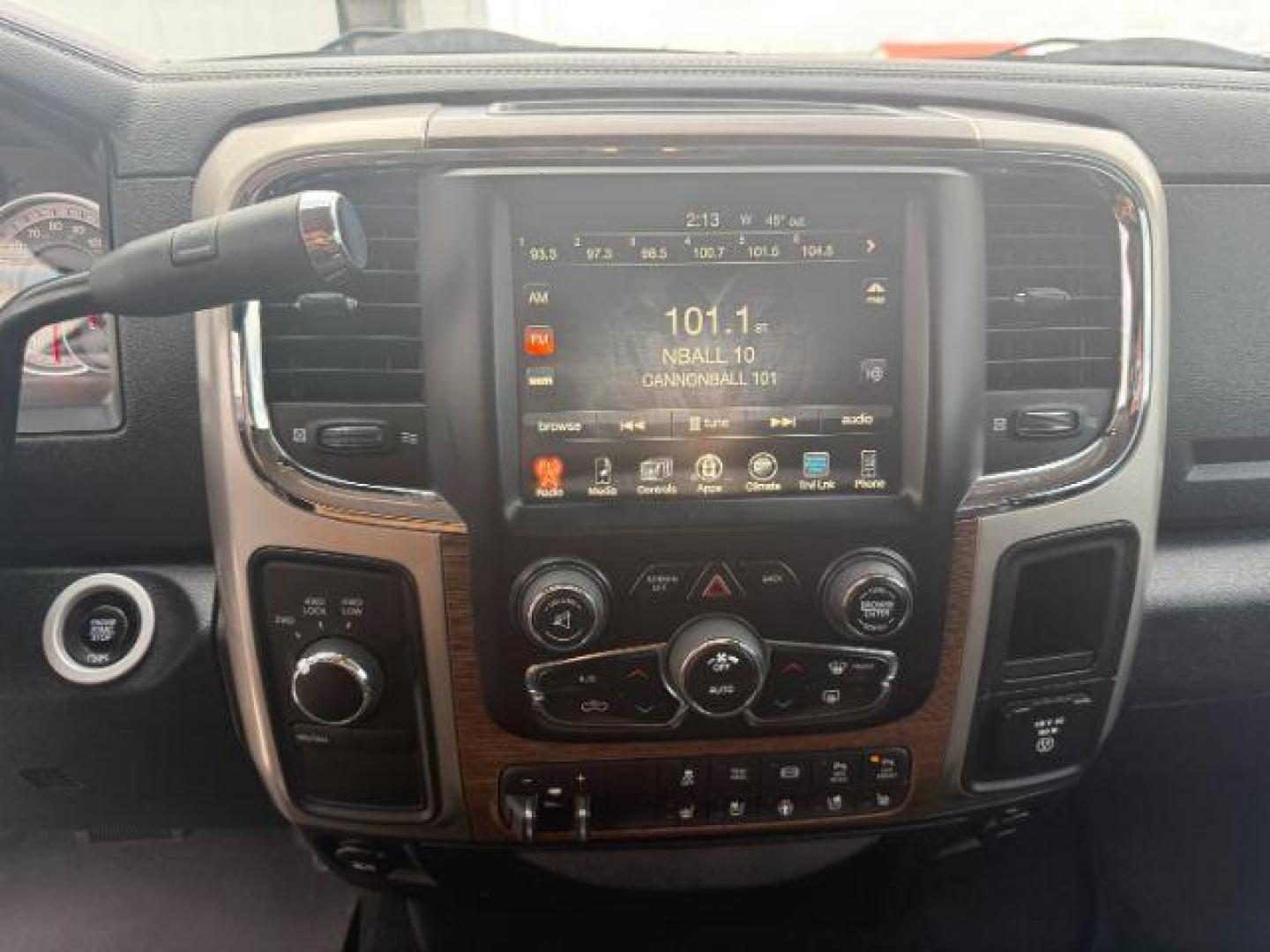 2017 RED /Black Ram 3500 Laramie Crew Cab 4x4 8' Box (3C63R3JL2HG) with an 6.7 engine, automatic transmission, located at 1235 N Woodruff Ave., Idaho Falls, 83401, (208) 523-1053, 43.507172, -112.000488 - At Timberline Auto, finding a great deal on your next vehicle is always easy! Our experienced sales staff's goal is to help find you the right vehicle at the right price! Our knowledgeable finance department has options for almost any credit score. We offer extended service contract options to prote - Photo#14