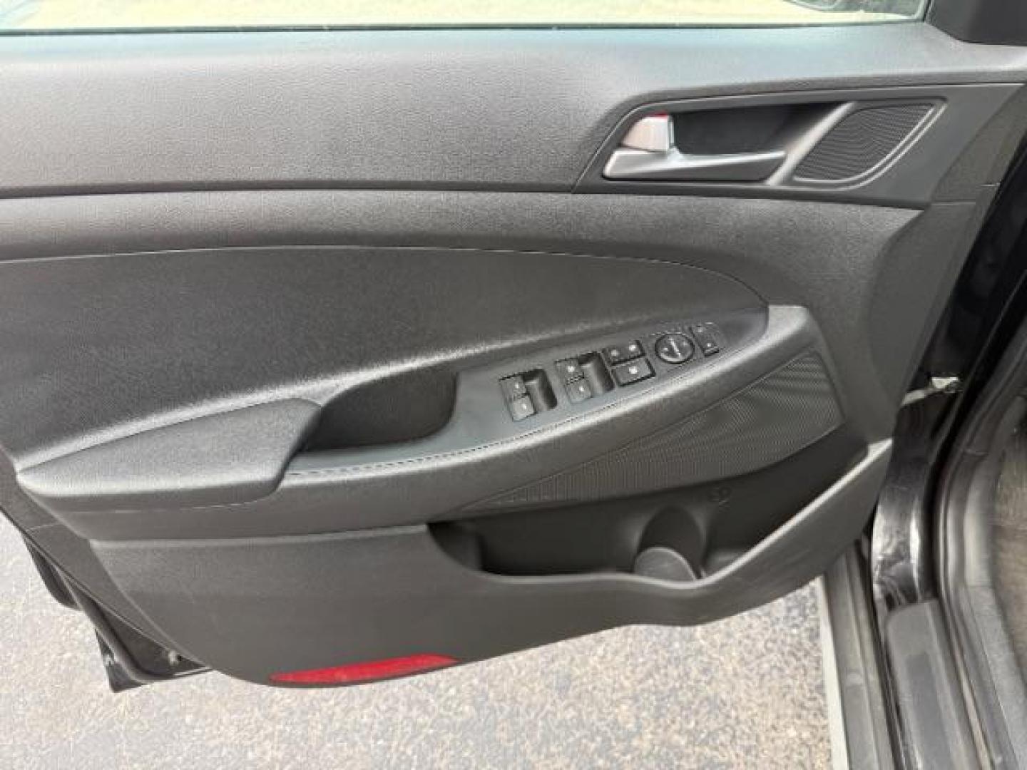 2017 Black Noir Pearl /Gray Hyundai Tucson SE (KM8J33A42HU) with an Nu 2L I-4 gasoline direct injection engine, AUTOMATIC transmission, located at 1235 N Woodruff Ave., Idaho Falls, 83401, (208) 523-1053, 43.507172, -112.000488 - At Timberline Auto, finding a great deal on your next vehicle is always easy! Our experienced sales staff's goal is to help find you the right vehicle at the right price! Our knowledgeable finance department has options for almost any credit score. We offer extended service contract options to prote - Photo#12