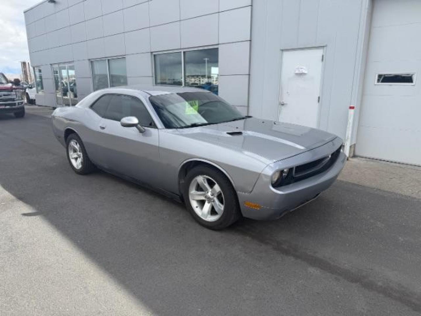 2014 Billet Silver Metallic CC /Dark Slate Gray Dodge Challenger SXT (2C3CDYAG7EH) with an 3.6L V6 DOHC 24V engine, 5-Speed Automatic transmission, located at 1235 N Woodruff Ave., Idaho Falls, 83401, (208) 523-1053, 43.507172, -112.000488 - At Timberline Auto, finding a great deal on your next vehicle is always easy! Our experienced sales staff's goal is to help find you the right vehicle at the right price! Our knowledgeable finance department has options for almost any credit score. We offer extended service contract options to prote - Photo#6