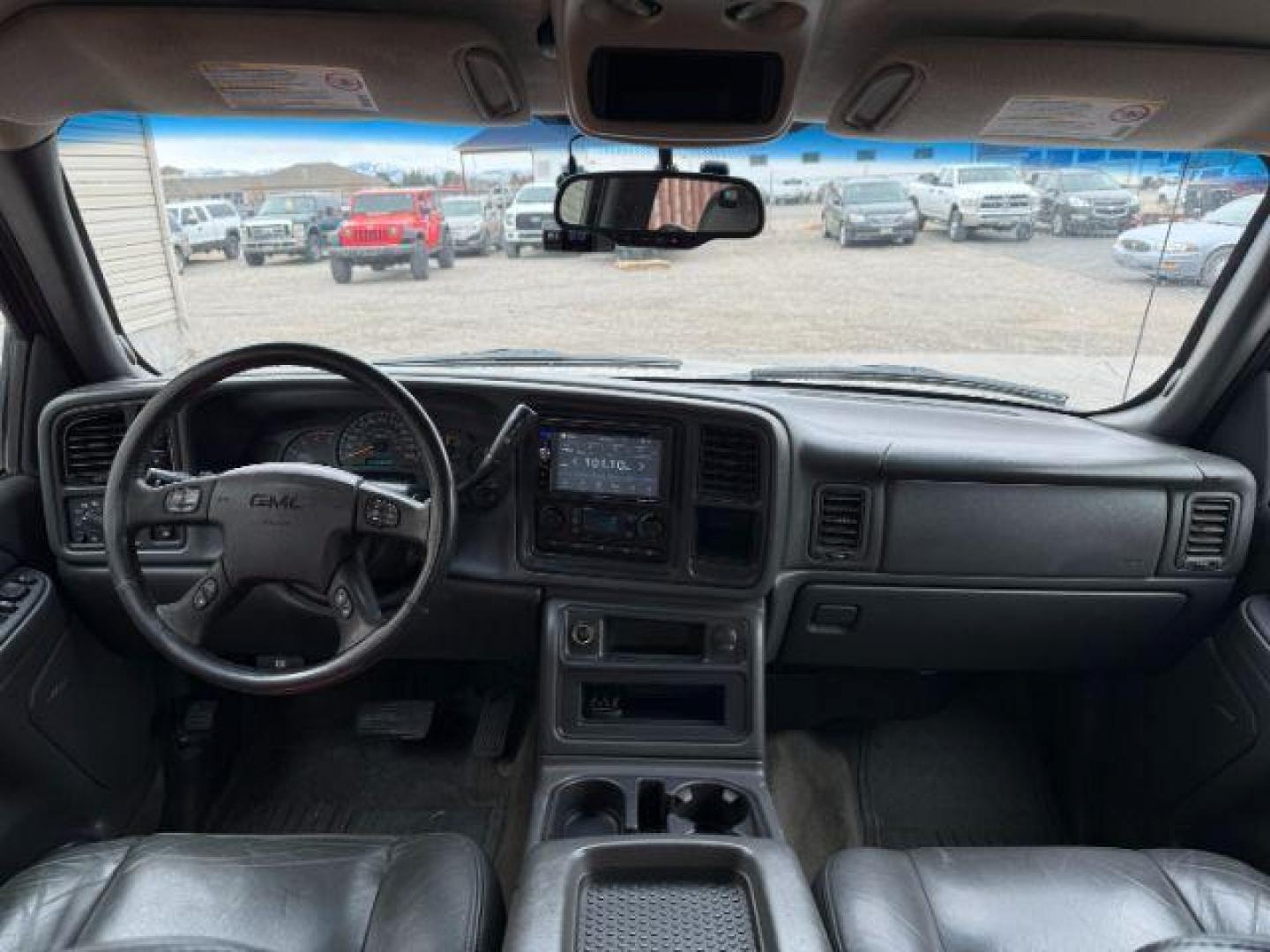 2005 Silver Birch Metallic /Dark Pewter GMC Sierra 2500HD SLT (1GTHK232X5F) with an Duramax 6.6L V-8 diesel direct injection engine, AUTOMATIC transmission, located at 1235 N Woodruff Ave., Idaho Falls, 83401, (208) 523-1053, 43.507172, -112.000488 - At Timberline Auto, finding a great deal on your next vehicle is always easy! Our experienced sales staff's goal is to help find you the right vehicle at the right price! Our knowledgeable finance department has options for almost any credit score. We offer extended service contract options to prote - Photo#13