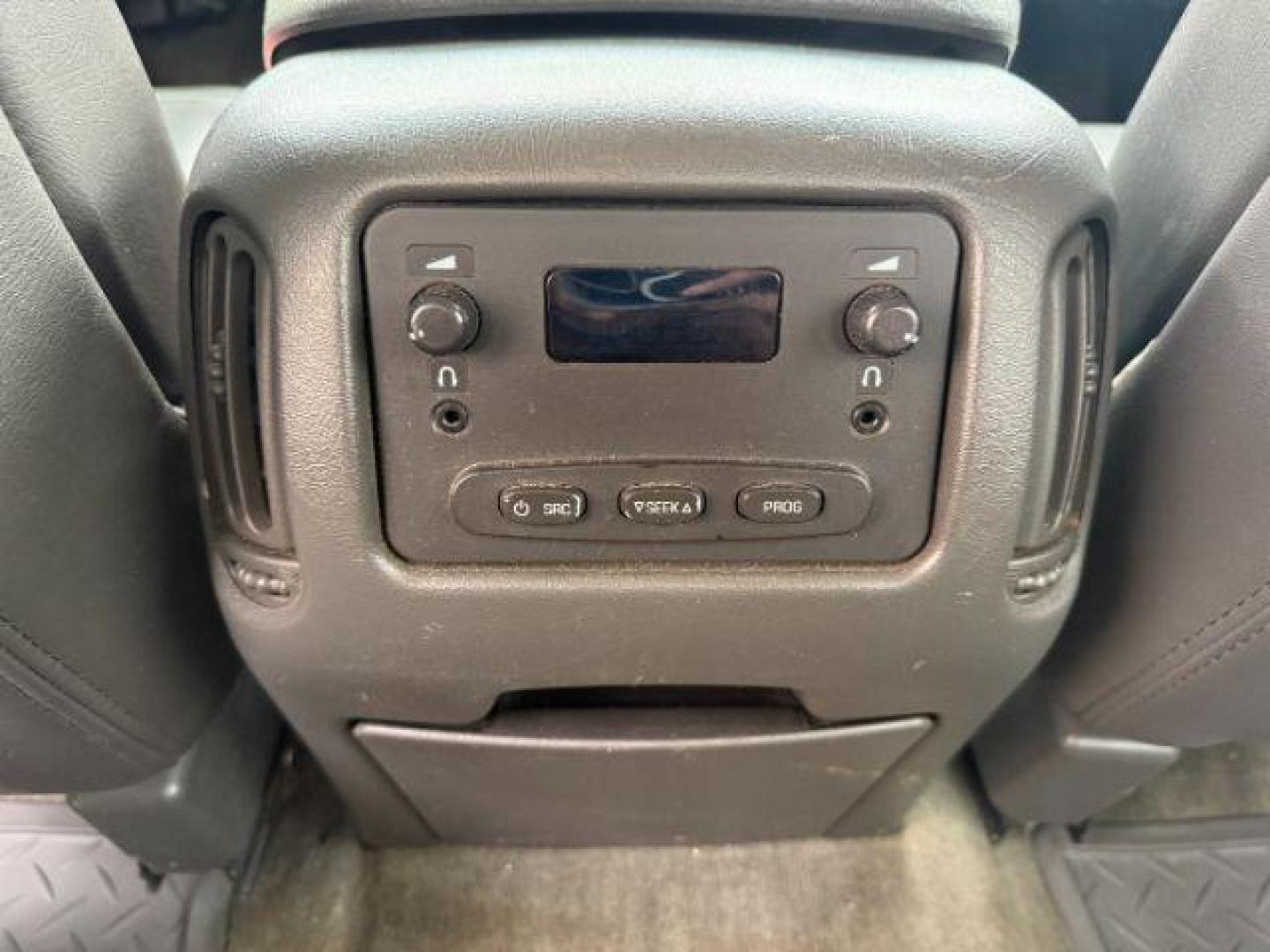 2005 Silver Birch Metallic /Dark Pewter GMC Sierra 2500HD SLT (1GTHK232X5F) with an Duramax 6.6L V-8 diesel direct injection engine, AUTOMATIC transmission, located at 1235 N Woodruff Ave., Idaho Falls, 83401, (208) 523-1053, 43.507172, -112.000488 - At Timberline Auto, finding a great deal on your next vehicle is always easy! Our experienced sales staff's goal is to help find you the right vehicle at the right price! Our knowledgeable finance department has options for almost any credit score. We offer extended service contract options to prote - Photo#14