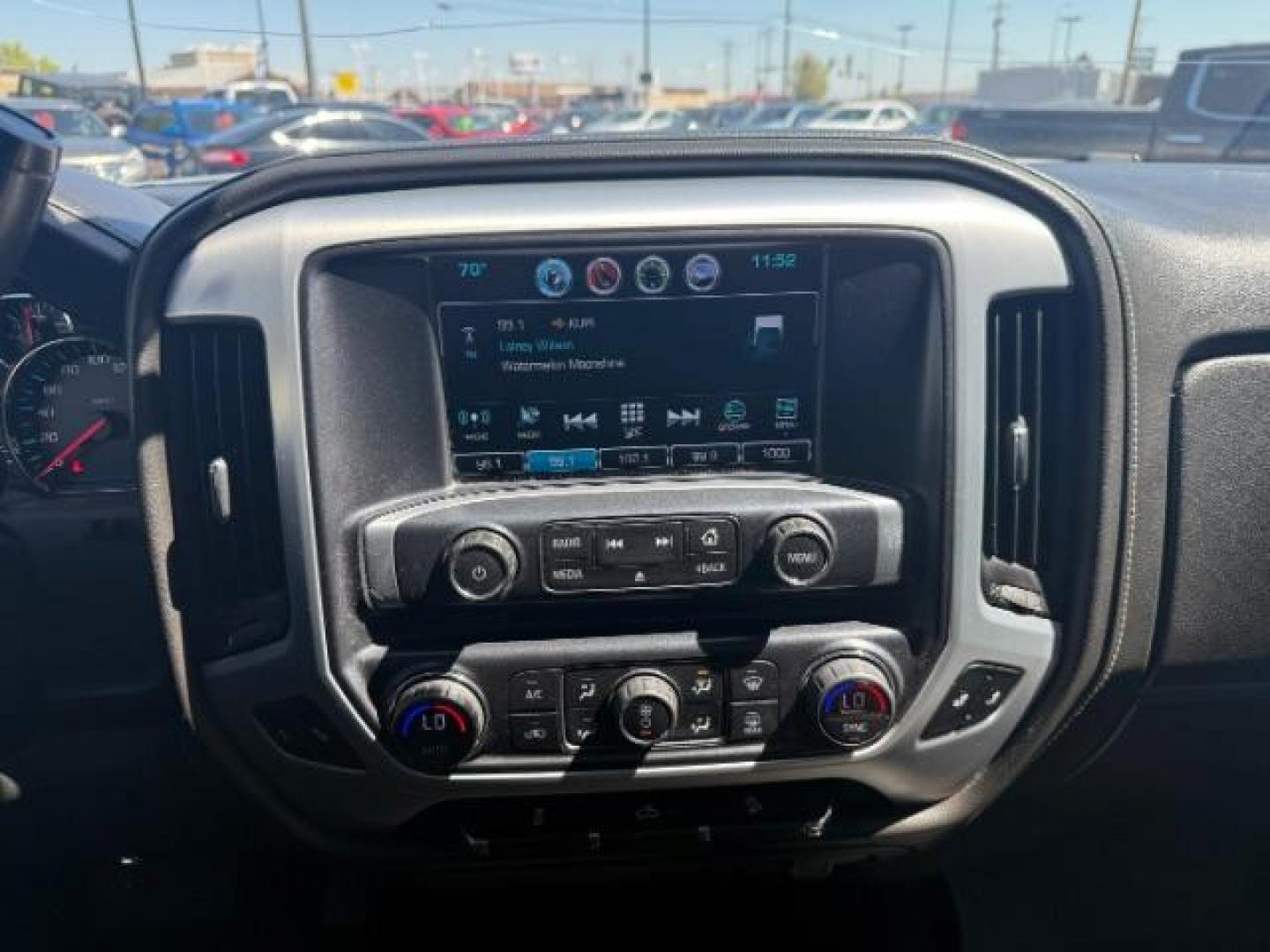 2018 Quicksilver Metallic /Jet Black GMC Sierra 1500 SLE (3GTU2MEC6JG) with an EcoTec3 4.3L V-6 gasoline direct injection engine, AUTOMATIC transmission, located at 1235 N Woodruff Ave., Idaho Falls, 83401, (208) 523-1053, 43.507172, -112.000488 - At Timberline Auto, finding a great deal on your next vehicle is always easy! Our experienced sales staff's goal is to help find you the right vehicle at the right price! Our knowledgeable finance department has options for almost any credit score. We offer extended service contract options to prote - Photo#16