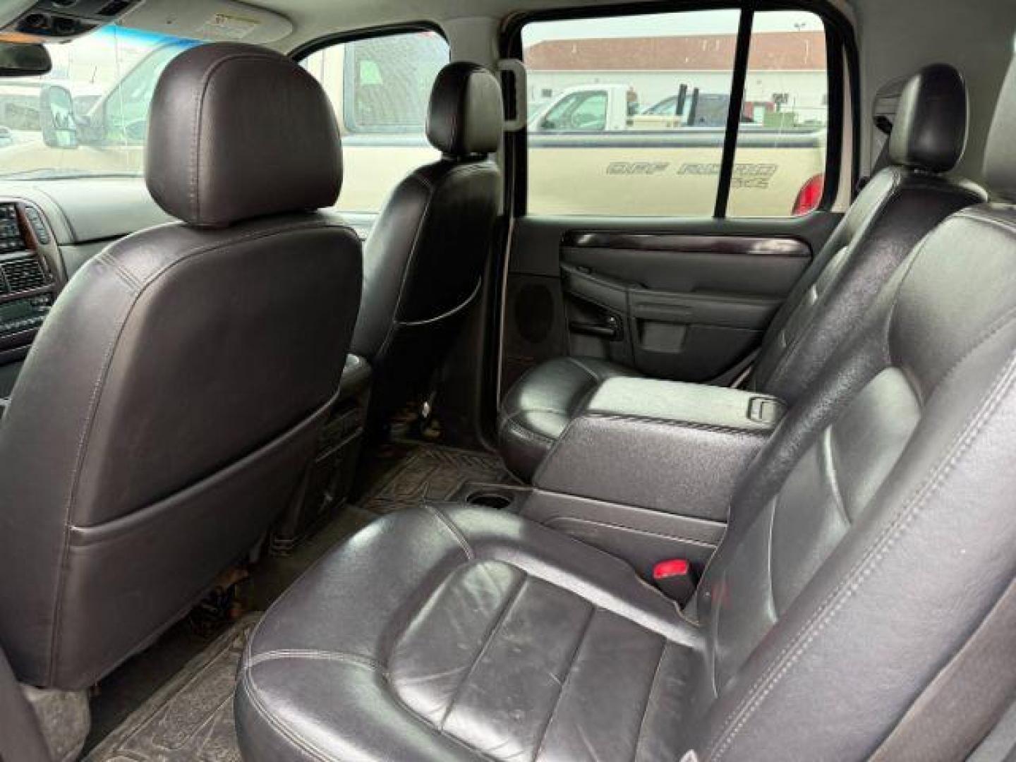 2005 BEIGE /Midnight Gray Ford Explorer Limited (1FMZU75W85Z) with an Triton 4.6L V-8 regular unleaded engine, AUTOMATIC transmission, located at 1235 N Woodruff Ave., Idaho Falls, 83401, (208) 523-1053, 43.507172, -112.000488 - Photo#12