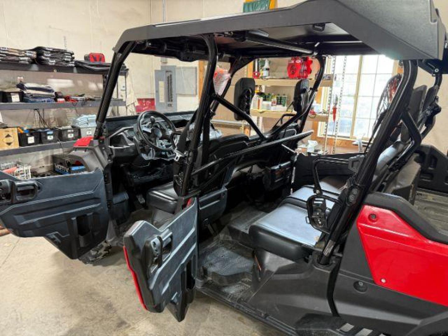 2023 RED /BASE HONDA PIONEER 1000 (1HFVE0848P4) with an 1000CC engine, AUTO transmission, located at 1235 N Woodruff Ave., Idaho Falls, 83401, (208) 523-1053, 43.507172, -112.000488 - At Timberline Auto, finding a great deal on your next vehicle is always easy! Our experienced sales staff's goal is to help find you the right vehicle at the right price! Our knowledgeable finance department has options for almost any credit score. We offer extended service contract options to prote - Photo#9