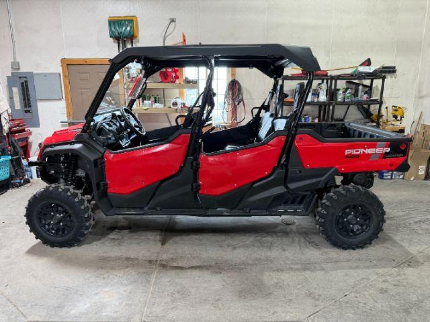 2023 RED /BASE HONDA PIONEER 1000 (1HFVE0848P4) with an 1000CC engine, AUTO transmission, located at 1235 N Woodruff Ave., Idaho Falls, 83401, (208) 523-1053, 43.507172, -112.000488 - At Timberline Auto, finding a great deal on your next vehicle is always easy! Our experienced sales staff's goal is to help find you the right vehicle at the right price! Our knowledgeable finance department has options for almost any credit score. We offer extended service contract options to prote - Photo#1