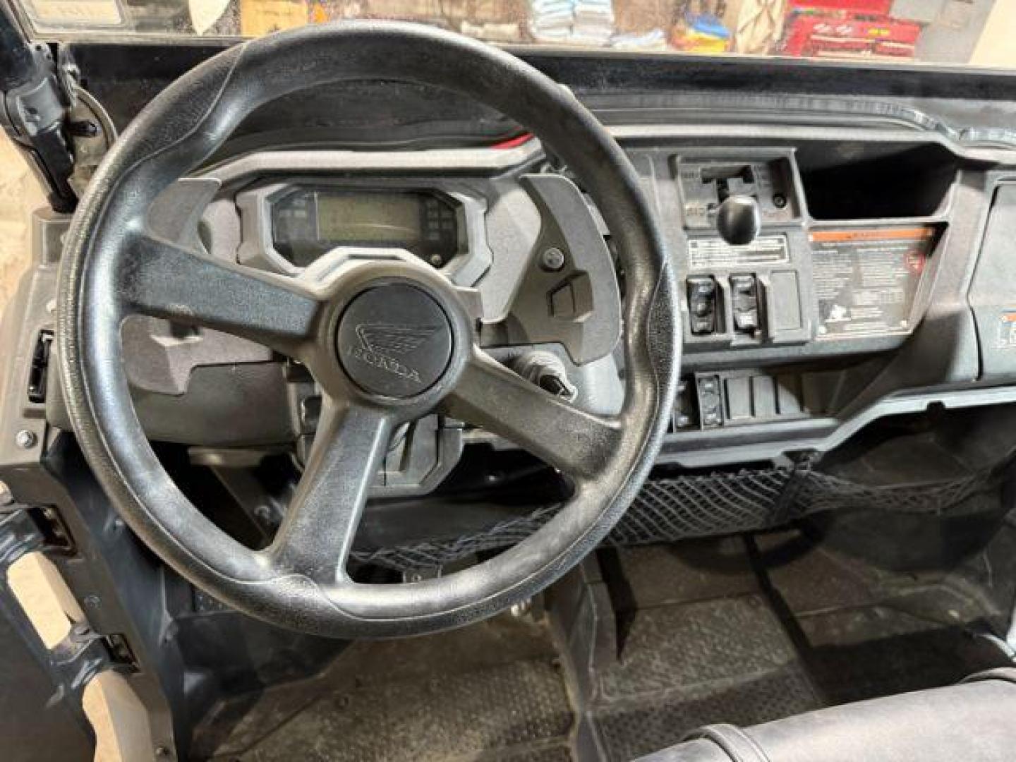 2023 RED /BASE HONDA PIONEER 1000 (1HFVE0848P4) with an 1000CC engine, AUTO transmission, located at 1235 N Woodruff Ave., Idaho Falls, 83401, (208) 523-1053, 43.507172, -112.000488 - At Timberline Auto, finding a great deal on your next vehicle is always easy! Our experienced sales staff's goal is to help find you the right vehicle at the right price! Our knowledgeable finance department has options for almost any credit score. We offer extended service contract options to prote - Photo#8