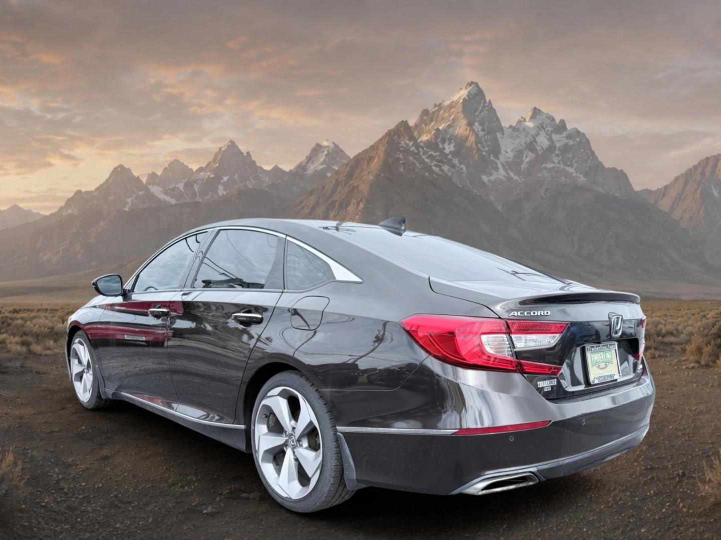 2018 Crystal Black Pearl /Black Honda Accord Touring 2.0T (1HGCV2F98JA) with an 4 Cyl, 2.0L engine, 10-speed automatic transmission, located at 1175 N Woodruff Ave, Idaho Falls, ID, 83401, 43.506901, -111.999657- Photo#2