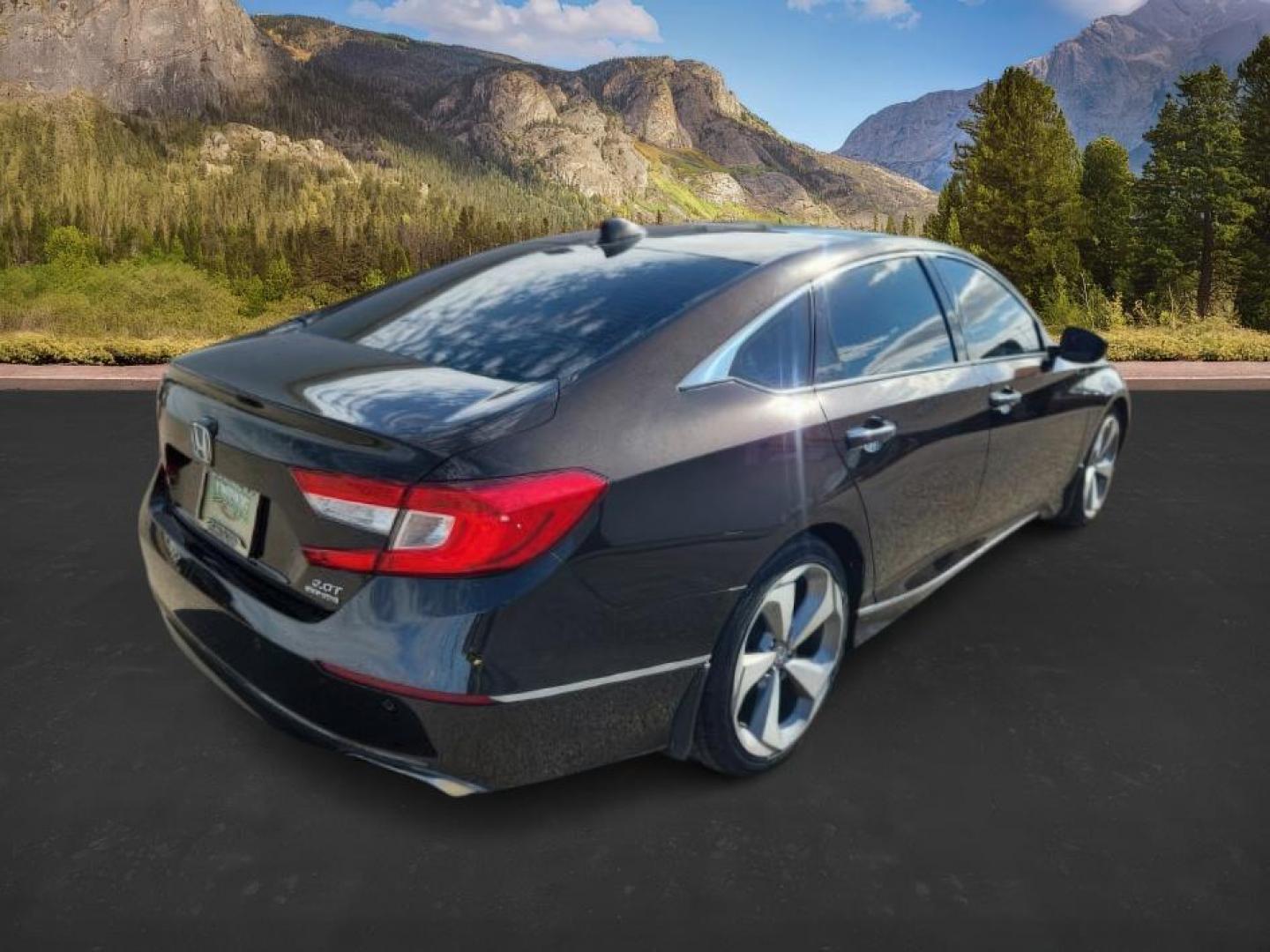 2018 BROWN /Black Honda Accord (1HGCV2F98JA) with an 2L I-4 gasoline direct injection engine, Automatic transmission, located at 1175 N Woodruff Ave, Idaho Falls, ID, 83401, 43.506901, -111.999657 - At Timberline Auto, finding a great deal on your next vehicle is always easy! Our experienced sales staff's goal is to help find you the right vehicle at the right price! Our knowledgeable finance department has options for almost any credit score. We offer extended service contract options to prote - Photo#5