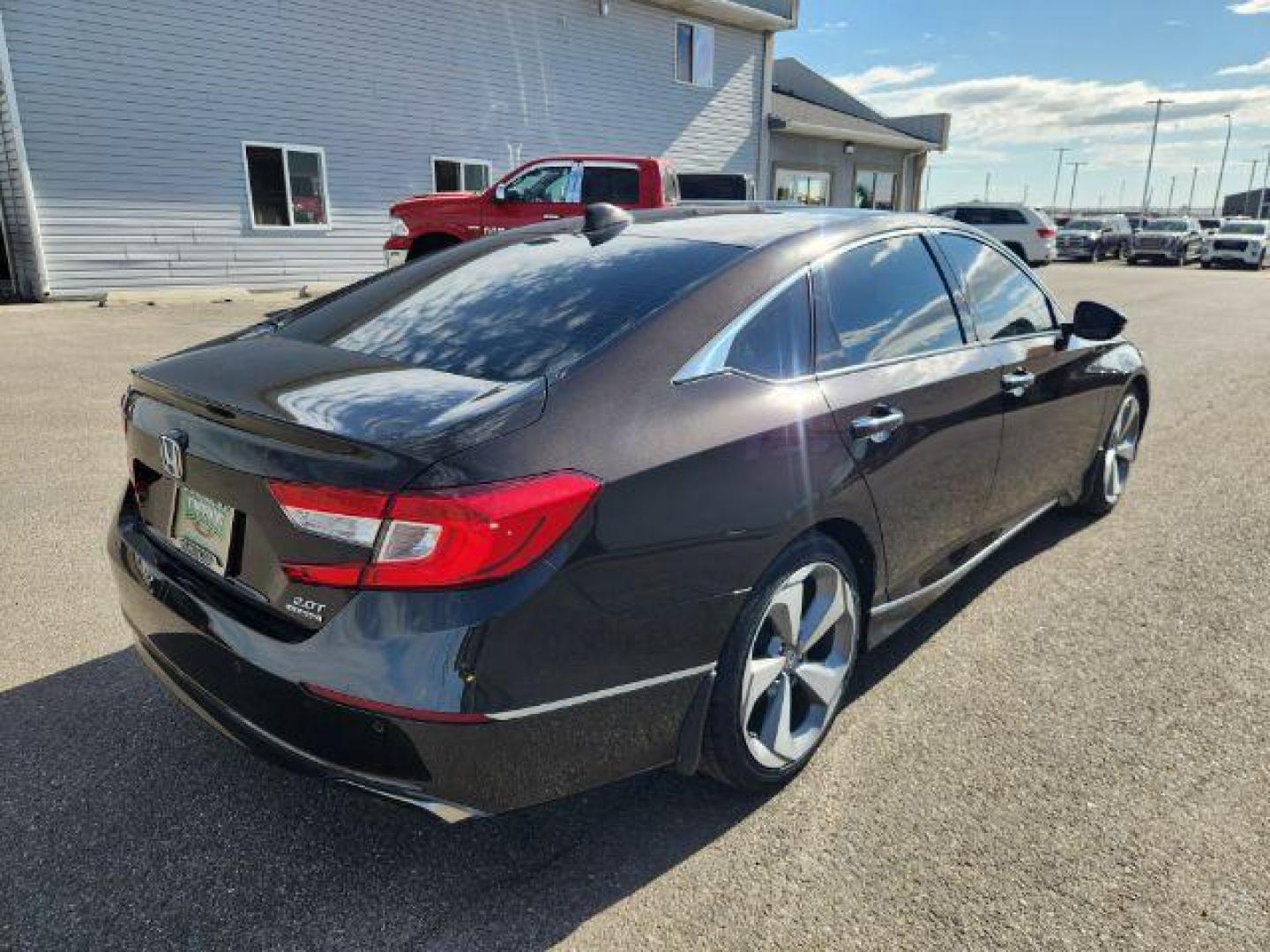 2018 BROWN /Black Honda Accord (1HGCV2F98JA) with an 2L I-4 gasoline direct injection engine, Automatic transmission, located at 1175 N Woodruff Ave, Idaho Falls, ID, 83401, 43.506901, -111.999657 - At Timberline Auto, finding a great deal on your next vehicle is always easy! Our experienced sales staff's goal is to help find you the right vehicle at the right price! Our knowledgeable finance department has options for almost any credit score. We offer extended service contract options to prote - Photo#31