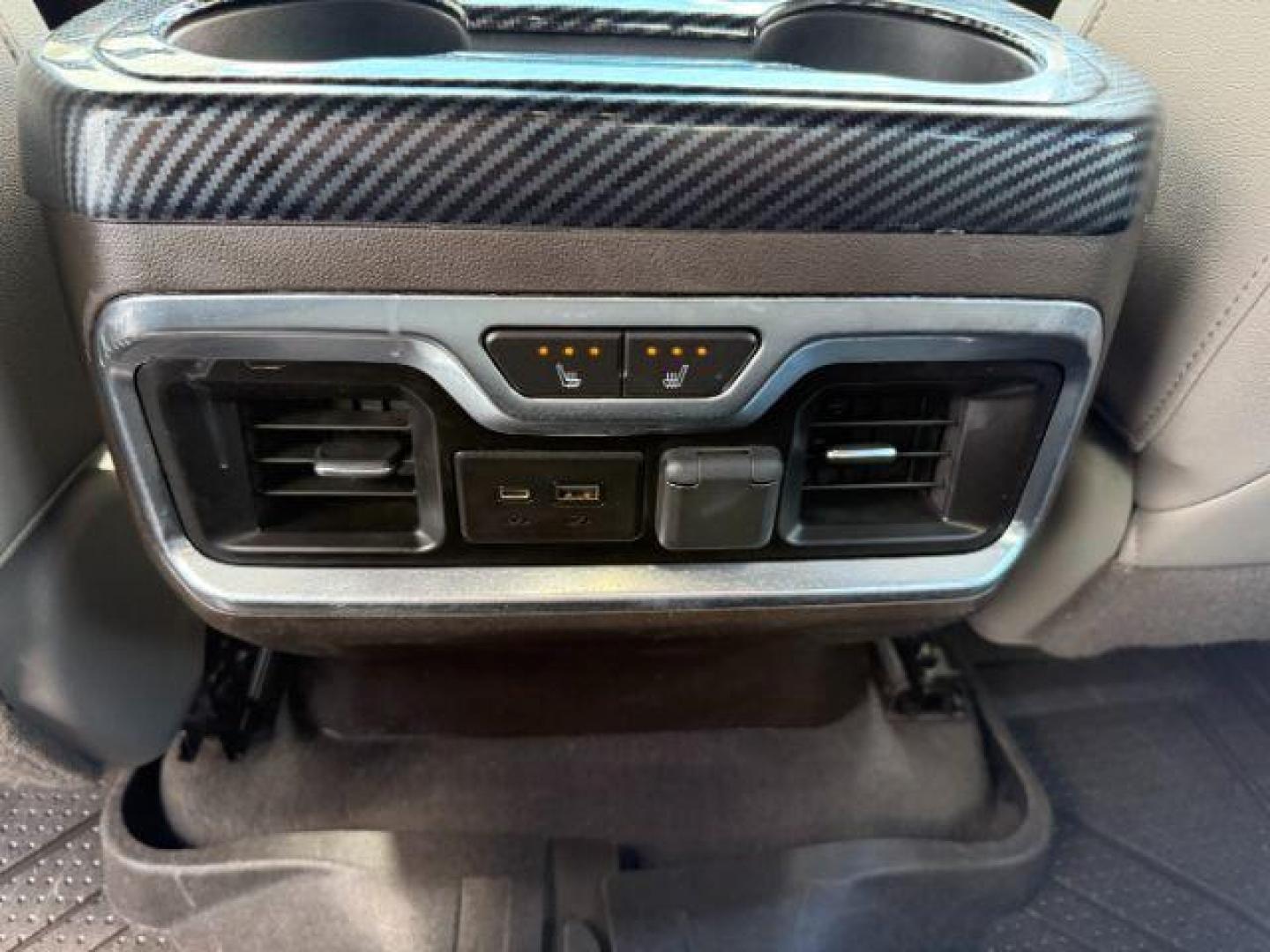 2019 Northsky Blue Metallic /Gideon/Very Dark Atmosphere Chevrolet Silverado 1500 LTZ (1GCUYGEL4KZ) with an 6.2 engine, AUTOMATIC transmission, located at 1235 N Woodruff Ave., Idaho Falls, 83401, (208) 523-1053, 43.507172, -112.000488 - At Timberline Auto, finding a great deal on your next vehicle is always easy! Our experienced sales staff's goal is to help find you the right vehicle at the right price! Our knowledgeable finance department has options for almost any credit score. We offer extended service contract options to prote - Photo#21
