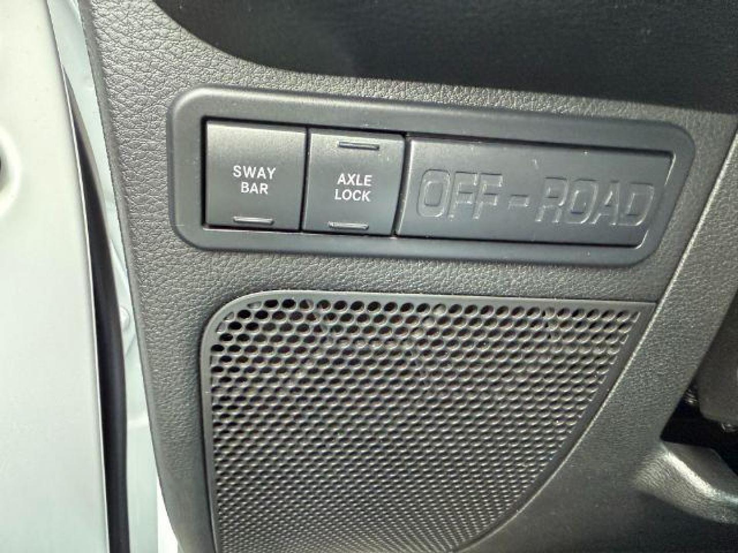 2016 Bright White Clearcoat /Black Jeep Wrangler Unlimited Rubicon (1C4BJWFG1GL) with an Pentastar 3.6L V-6 DOHC engine, AUTOMATIC transmission, located at 1235 N Woodruff Ave., Idaho Falls, 83401, (208) 523-1053, 43.507172, -112.000488 - Photo#14