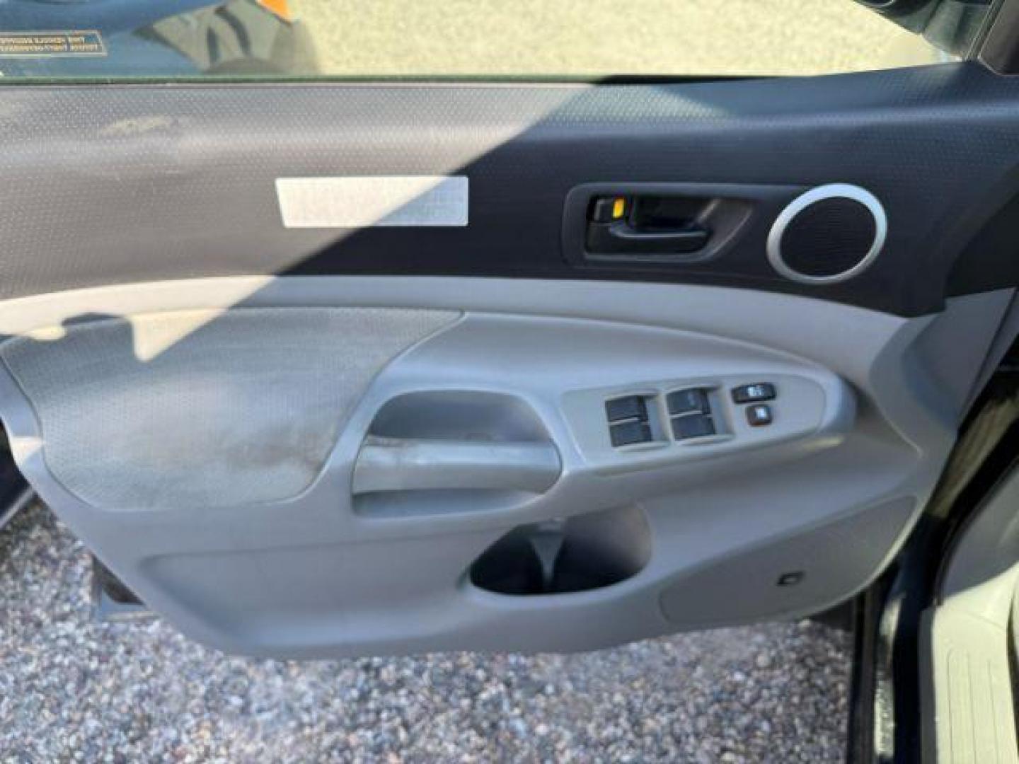 2009 BLACK /Graphite Toyota Tacoma Base V6 (3TMLU42N69M) with an 4L V-6 DOHC engine, AUTOMATIC transmission, located at 1235 N Woodruff Ave., Idaho Falls, 83401, (208) 523-1053, 43.507172, -112.000488 - At Timberline Auto, finding a great deal on your next vehicle is always easy! Our experienced sales staff's goal is to help find you the right vehicle at the right price! Our knowledgeable finance department has options for almost any credit score. We offer extended service contract options to prote - Photo#27