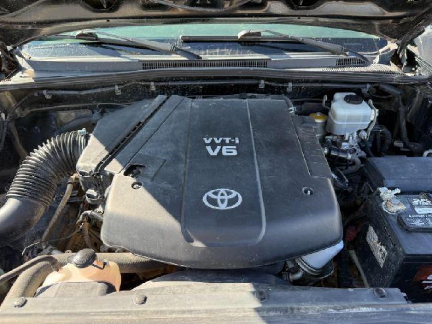 2009 BLACK /Graphite Toyota Tacoma Base V6 (3TMLU42N69M) with an 4L V-6 DOHC engine, AUTOMATIC transmission, located at 1235 N Woodruff Ave., Idaho Falls, 83401, (208) 523-1053, 43.507172, -112.000488 - At Timberline Auto, finding a great deal on your next vehicle is always easy! Our experienced sales staff's goal is to help find you the right vehicle at the right price! Our knowledgeable finance department has options for almost any credit score. We offer extended service contract options to prote - Photo#30