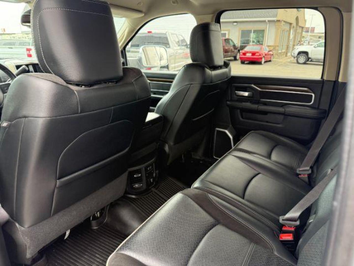 2022 Bright White Clearcoat /Black Ram 2500 LARAMIE (3C6UR5NL6NG) with an 6.7 engine, AUTOMATIC transmission, located at 1235 N Woodruff Ave., Idaho Falls, 83401, (208) 523-1053, 43.507172, -112.000488 - At Timberline Auto, finding a great deal on your next vehicle is always easy! Our experienced sales staff's goal is to help find you the right vehicle at the right price! Our knowledgeable finance department has options for almost any credit score. We offer extended service contract options to prote - Photo#21