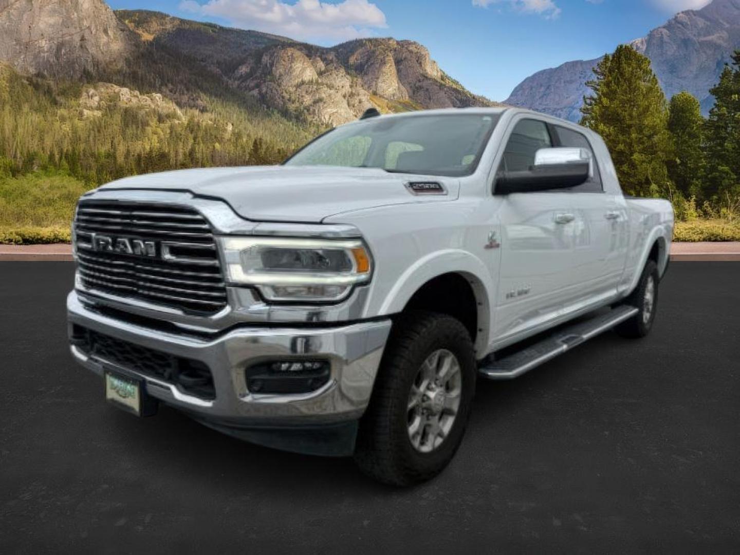 2022 Bright White Clearcoat /Black Ram 2500 (3C6UR5NL6NG) with an 67 engine, Automatic transmission, located at 1175 N Woodruff Ave, Idaho Falls, ID, 83401, 43.506901, -111.999657 - At Timberline Auto, finding a great deal on your next vehicle is always easy! Our experienced sales staff's goal is to help find you the right vehicle at the right price! Our knowledgeable finance department has options for almost any credit score. We offer extended service contract options to prote - Photo#0