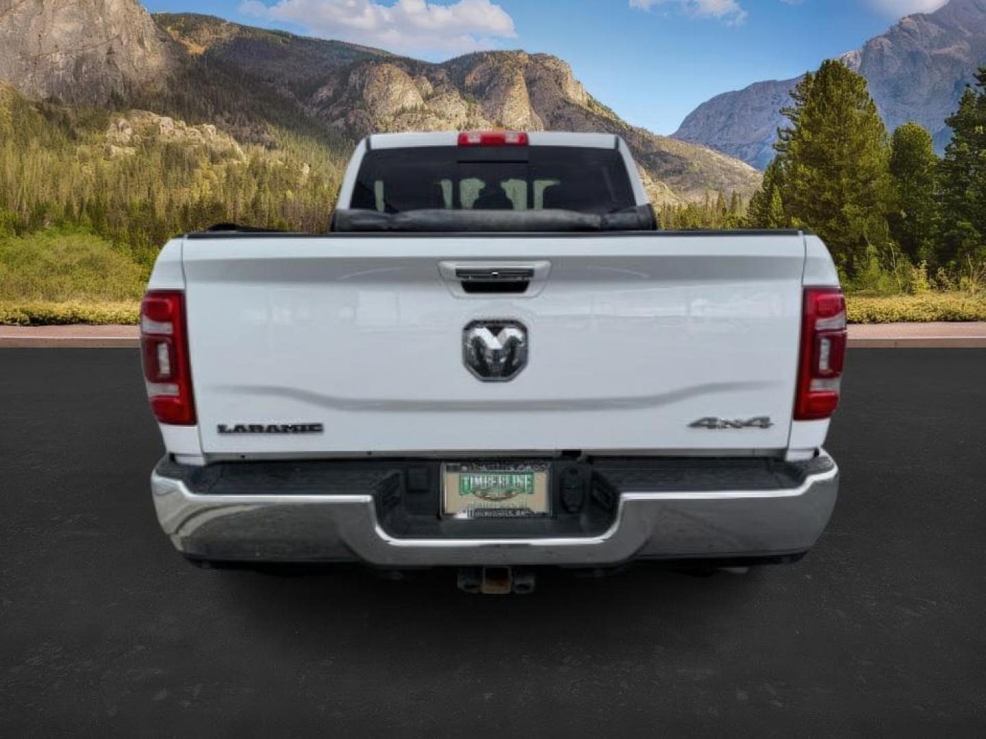 2022 Bright White Clearcoat /Black Ram 2500 (3C6UR5NL6NG) with an 67 engine, Automatic transmission, located at 1175 N Woodruff Ave, Idaho Falls, ID, 83401, 43.506901, -111.999657 - At Timberline Auto, finding a great deal on your next vehicle is always easy! Our experienced sales staff's goal is to help find you the right vehicle at the right price! Our knowledgeable finance department has options for almost any credit score. We offer extended service contract options to prote - Photo#2