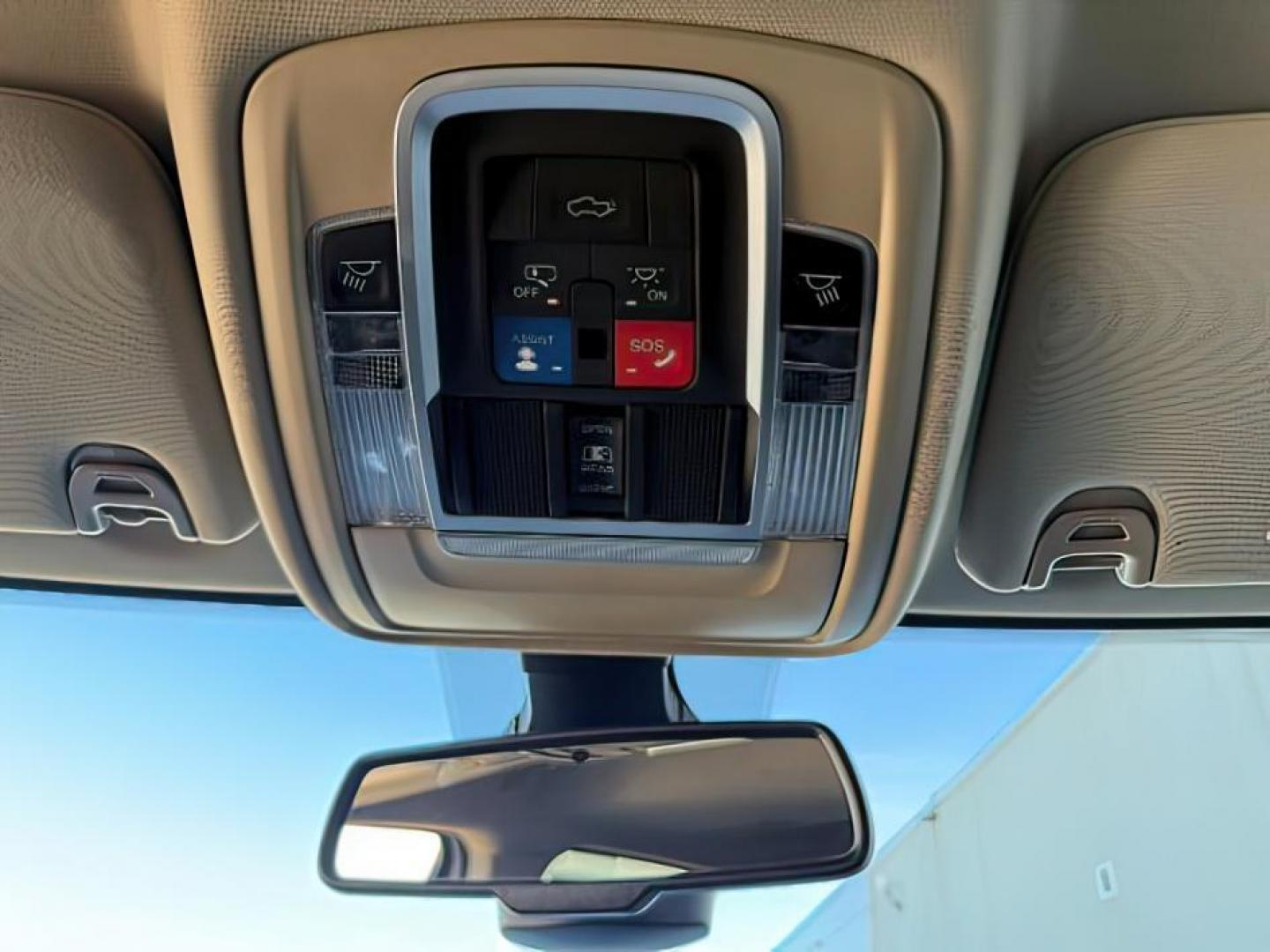 2022 Bright White Clearcoat /Black Ram 2500 (3C6UR5NL6NG) with an 67 engine, Automatic transmission, located at 1175 N Woodruff Ave, Idaho Falls, ID, 83401, 43.506901, -111.999657 - At Timberline Auto, finding a great deal on your next vehicle is always easy! Our experienced sales staff's goal is to help find you the right vehicle at the right price! Our knowledgeable finance department has options for almost any credit score. We offer extended service contract options to prote - Photo#16