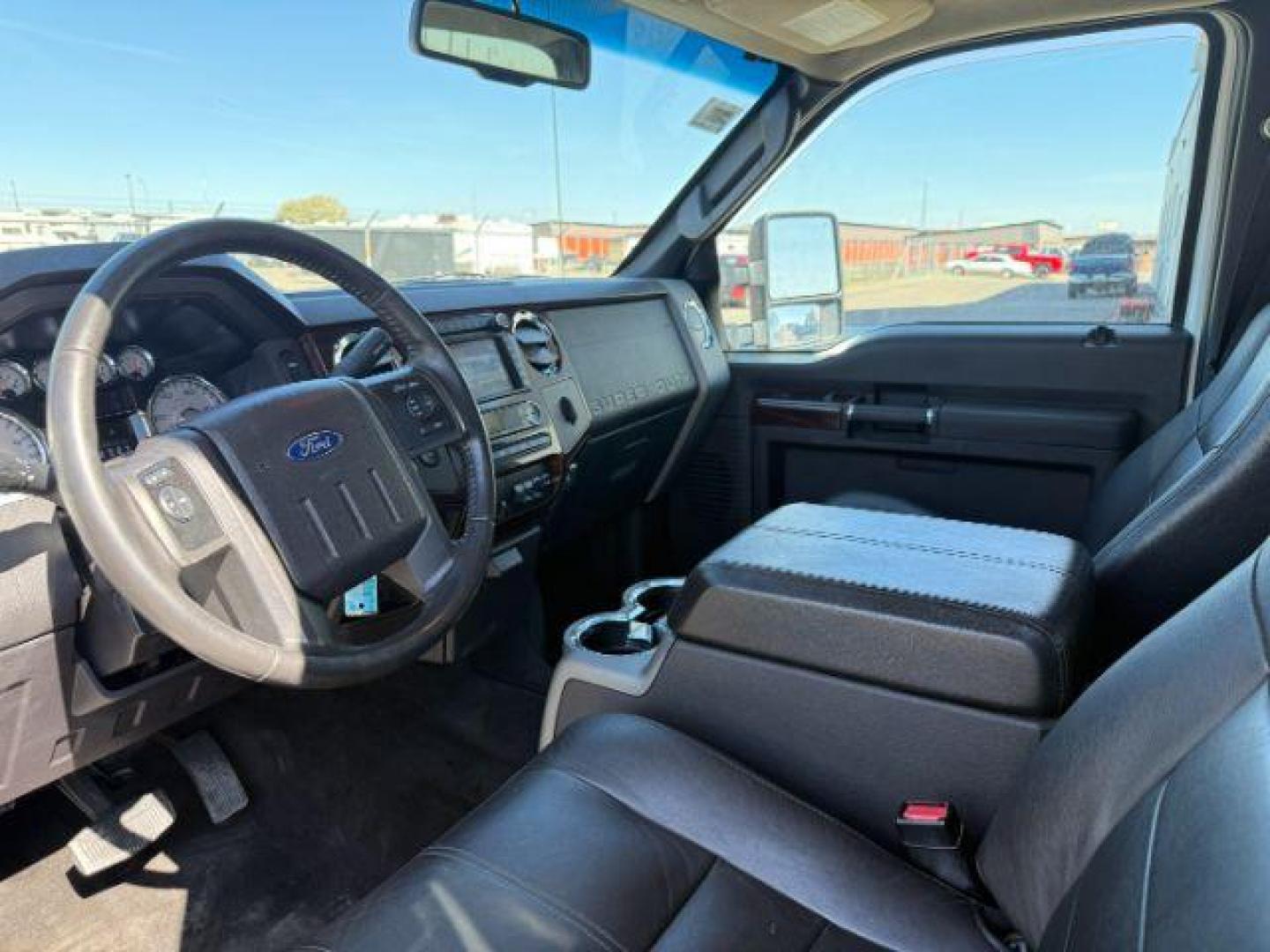 2010 Oxford White /Ebony Ford F-350 LARIAT (1FTWW3BR8AE) with an Powerstroke 6.4L V-8 diesel direct injection engine, AUTOMATIC transmission, located at 1235 N Woodruff Ave., Idaho Falls, 83401, (208) 523-1053, 43.507172, -112.000488 - At Timberline Auto, finding a great deal on your next vehicle is always easy! Our experienced sales staff's goal is to help find you the right vehicle at the right price! Our knowledgeable finance department has options for almost any credit score. We offer extended service contract options to prote - Photo#10