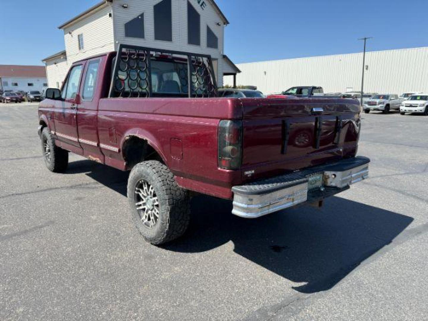 1996 RED /CLOTH Ford F-150 XLT (1FTEX14H6TK) with an 5.4 TRITON engine, AUTOMATIC transmission, located at 1235 N Woodruff Ave., Idaho Falls, 83401, (208) 523-1053, 43.507172, -112.000488 - At Timberline Auto, finding a great deal on your next vehicle is always easy! Our experienced sales staff's goal is to help find you the right vehicle at the right price! Our knowledgeable finance department has options for almost any credit score. We offer extended service contract options to prote - Photo#15