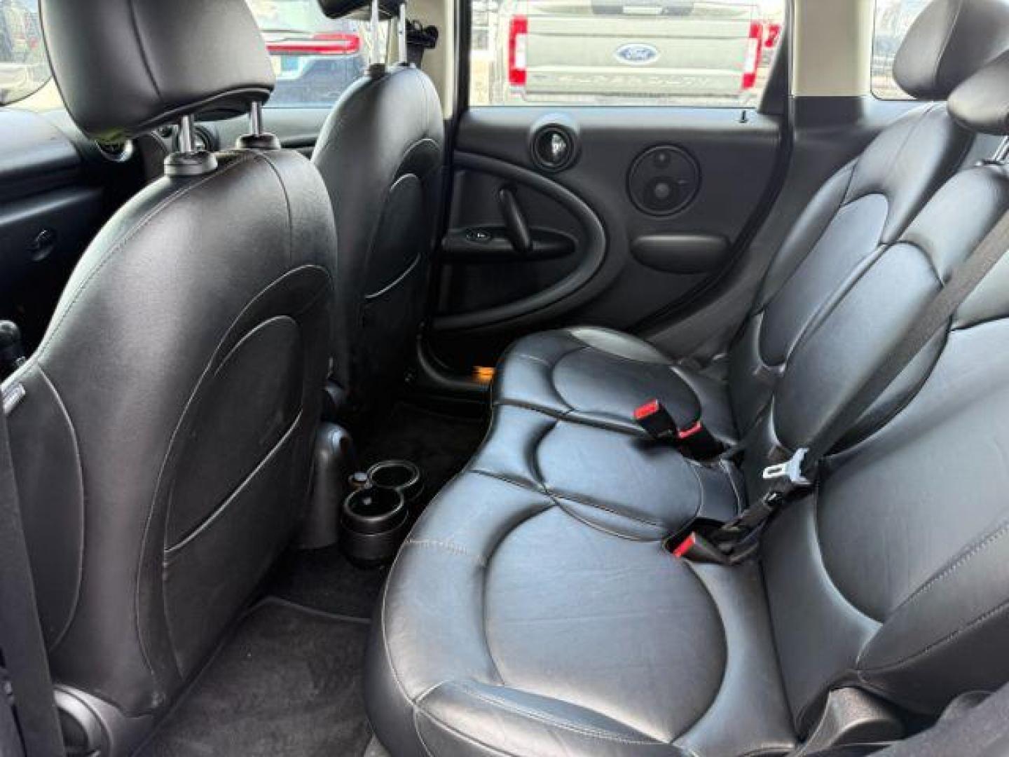 2015 Black Sport Stripes /Carbon Black MINI Countryman Cooper S (WMWZC5C56FW) with an 1.6L I-4 gasoline direct injection engine, AUTOMATIC transmission, located at 1235 N Woodruff Ave., Idaho Falls, 83401, (208) 523-1053, 43.507172, -112.000488 - At Timberline Auto, finding a great deal on your next vehicle is always easy! Our experienced sales staff's goal is to help find you the right vehicle at the right price! Our knowledgeable finance department has options for almost any credit score. We offer extended service contract options to prote - Photo#16