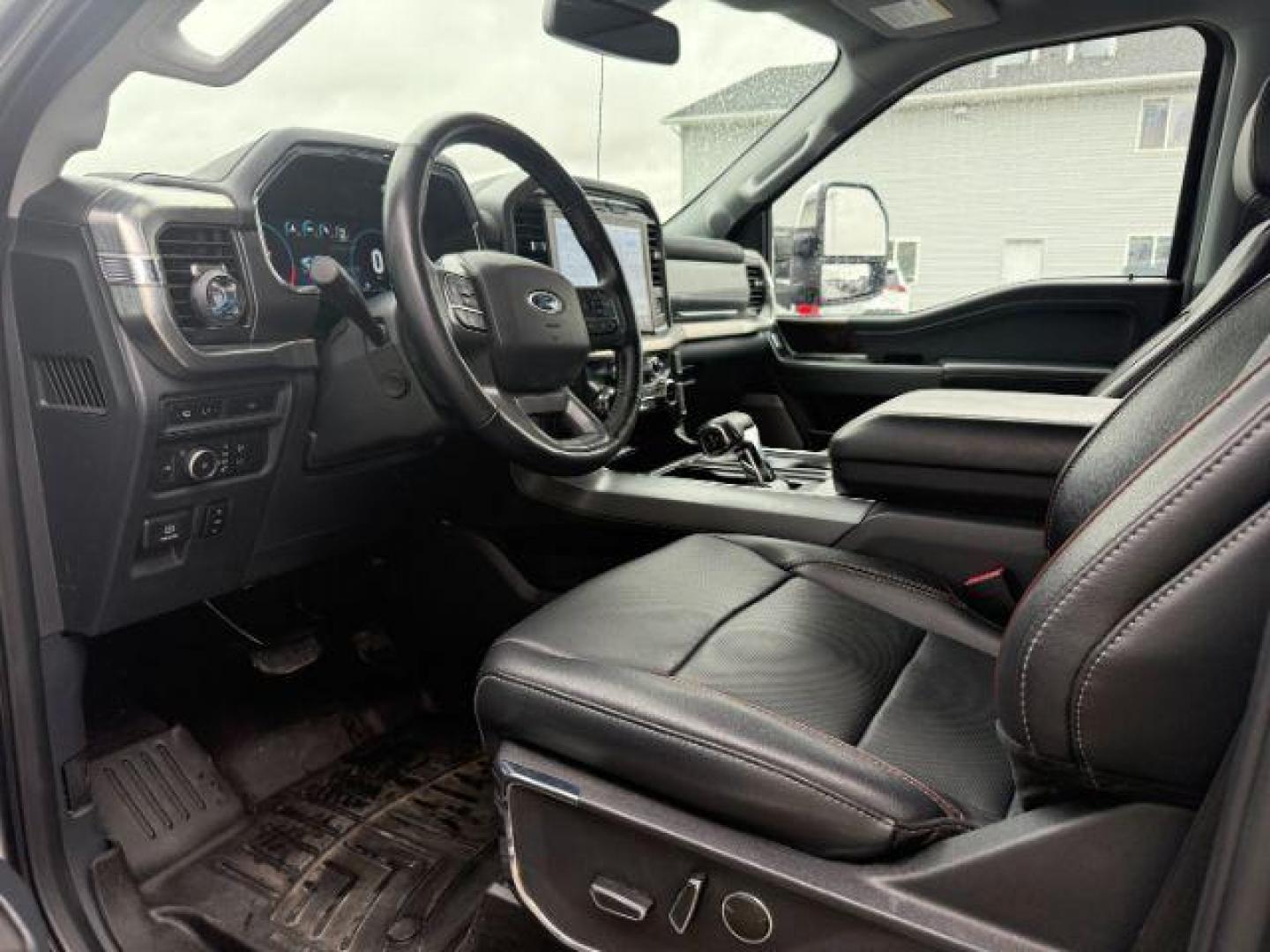 2022 Iconic Silver Metallic /Black Ford F-150 LARIAT (1FTFW1E83NF) with an 3.5L V-6 port/direct injection engine, AUTOMATIC transmission, located at 1235 N Woodruff Ave., Idaho Falls, 83401, (208) 523-1053, 43.507172, -112.000488 - At Timberline Auto, finding a great deal on your next vehicle is always easy! Our experienced sales staff's goal is to help find you the right vehicle at the right price! Our knowledgeable finance department has options for almost any credit score. We offer extended service contract options to prote - Photo#11