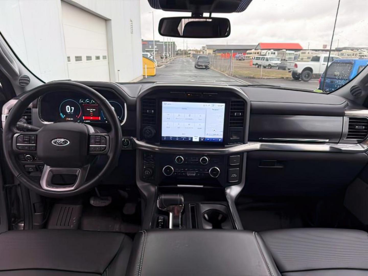 2022 Iconic Silver Metallic /Black Ford F-150 (1FTFW1E83NF) with an 35L V-6 portdirect injection engine, Automatic transmission, located at 1175 N Woodruff Ave, Idaho Falls, ID, 83401, 43.506901, -111.999657 - At Timberline Auto, finding a great deal on your next vehicle is always easy! Our experienced sales staff's goal is to help find you the right vehicle at the right price! Our knowledgeable finance department has options for almost any credit score. We offer extended service contract options to prote - Photo#20