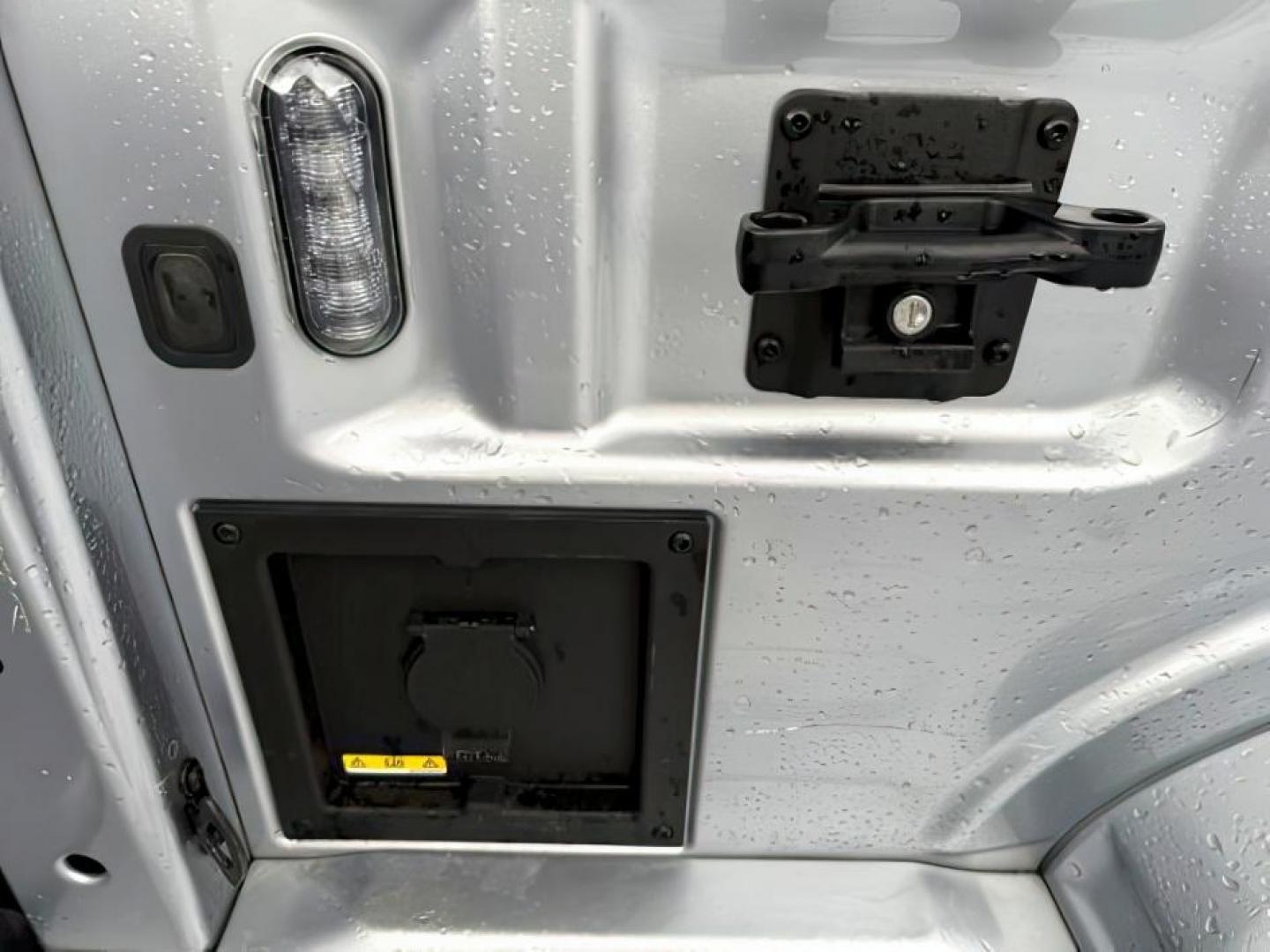 2022 Iconic Silver Metallic /Black Ford F-150 (1FTFW1E83NF) with an 35L V-6 portdirect injection engine, Automatic transmission, located at 1175 N Woodruff Ave, Idaho Falls, ID, 83401, 43.506901, -111.999657 - At Timberline Auto, finding a great deal on your next vehicle is always easy! Our experienced sales staff's goal is to help find you the right vehicle at the right price! Our knowledgeable finance department has options for almost any credit score. We offer extended service contract options to prote - Photo#24