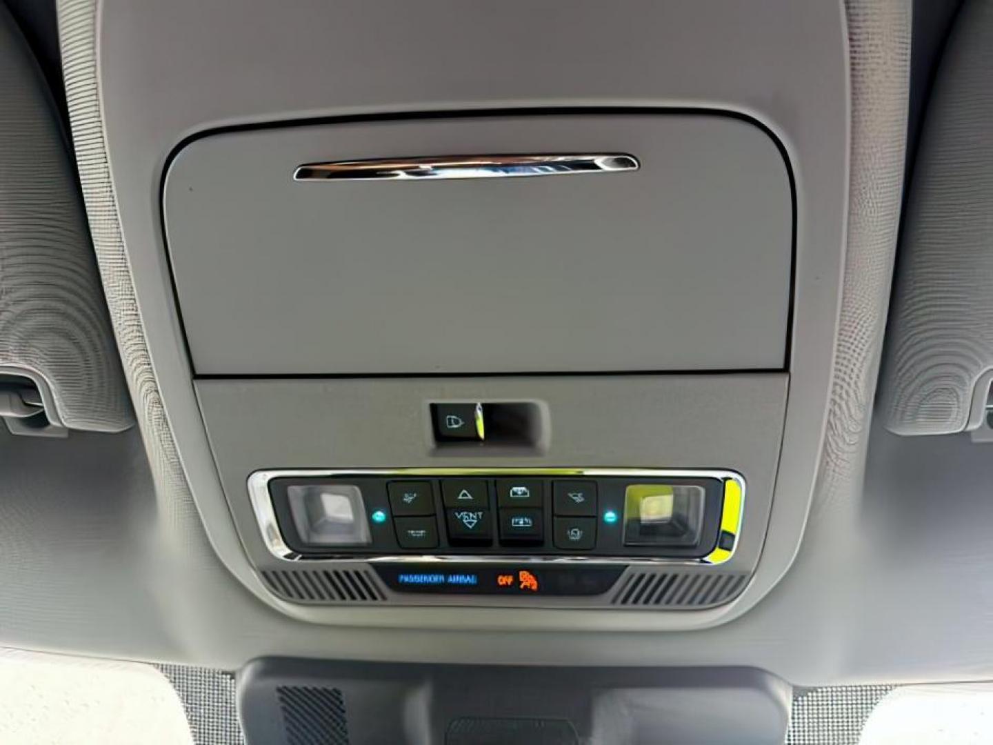 2022 Iconic Silver Metallic /Black Ford F-150 (1FTFW1E83NF) with an 35L V-6 portdirect injection engine, Automatic transmission, located at 1175 N Woodruff Ave, Idaho Falls, ID, 83401, 43.506901, -111.999657 - At Timberline Auto, finding a great deal on your next vehicle is always easy! Our experienced sales staff's goal is to help find you the right vehicle at the right price! Our knowledgeable finance department has options for almost any credit score. We offer extended service contract options to prote - Photo#26
