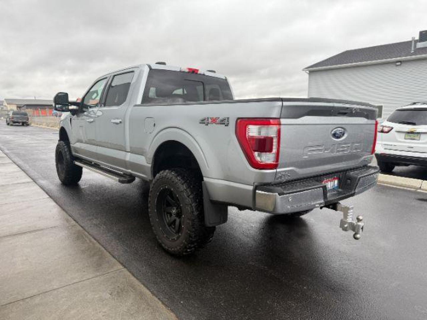 2022 Iconic Silver Metallic /Black Ford F-150 LARIAT (1FTFW1E83NF) with an 3.5L V-6 port/direct injection engine, AUTOMATIC transmission, located at 1235 N Woodruff Ave., Idaho Falls, 83401, (208) 523-1053, 43.507172, -112.000488 - At Timberline Auto, finding a great deal on your next vehicle is always easy! Our experienced sales staff's goal is to help find you the right vehicle at the right price! Our knowledgeable finance department has options for almost any credit score. We offer extended service contract options to prote - Photo#1