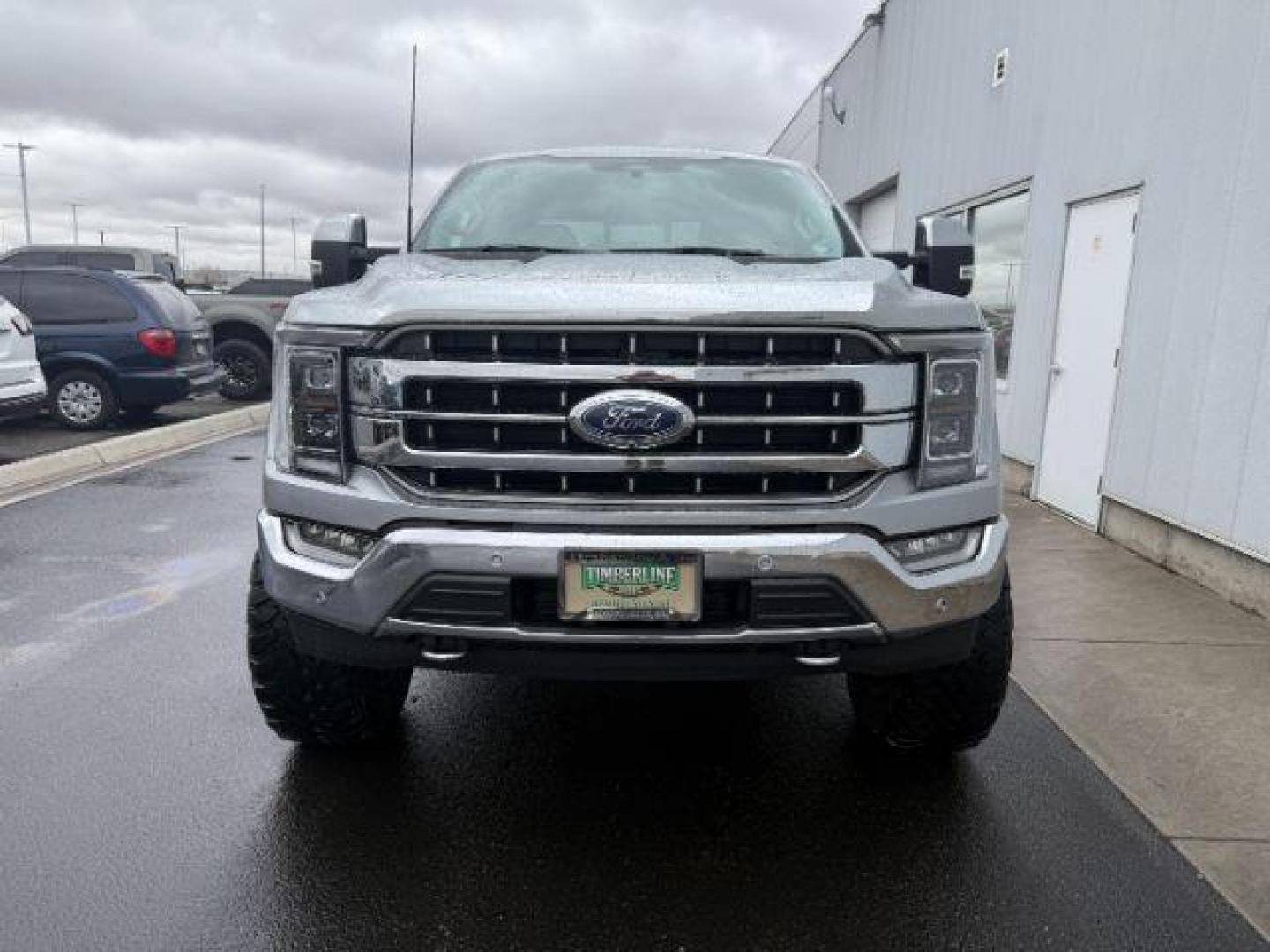 2022 Iconic Silver Metallic /Black Ford F-150 LARIAT (1FTFW1E83NF) with an 3.5L V-6 port/direct injection engine, AUTOMATIC transmission, located at 1235 N Woodruff Ave., Idaho Falls, 83401, (208) 523-1053, 43.507172, -112.000488 - At Timberline Auto, finding a great deal on your next vehicle is always easy! Our experienced sales staff's goal is to help find you the right vehicle at the right price! Our knowledgeable finance department has options for almost any credit score. We offer extended service contract options to prote - Photo#8