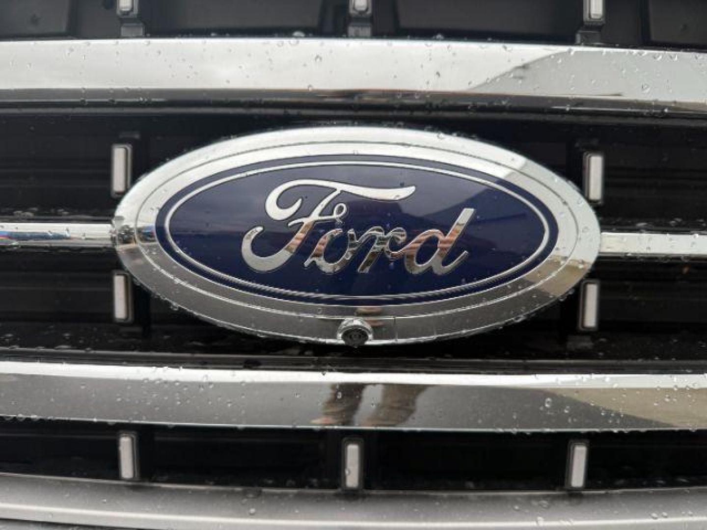 2022 Iconic Silver Metallic /Black Ford F-150 LARIAT (1FTFW1E83NF) with an 3.5L V-6 port/direct injection engine, AUTOMATIC transmission, located at 1235 N Woodruff Ave., Idaho Falls, 83401, (208) 523-1053, 43.507172, -112.000488 - At Timberline Auto, finding a great deal on your next vehicle is always easy! Our experienced sales staff's goal is to help find you the right vehicle at the right price! Our knowledgeable finance department has options for almost any credit score. We offer extended service contract options to prote - Photo#9