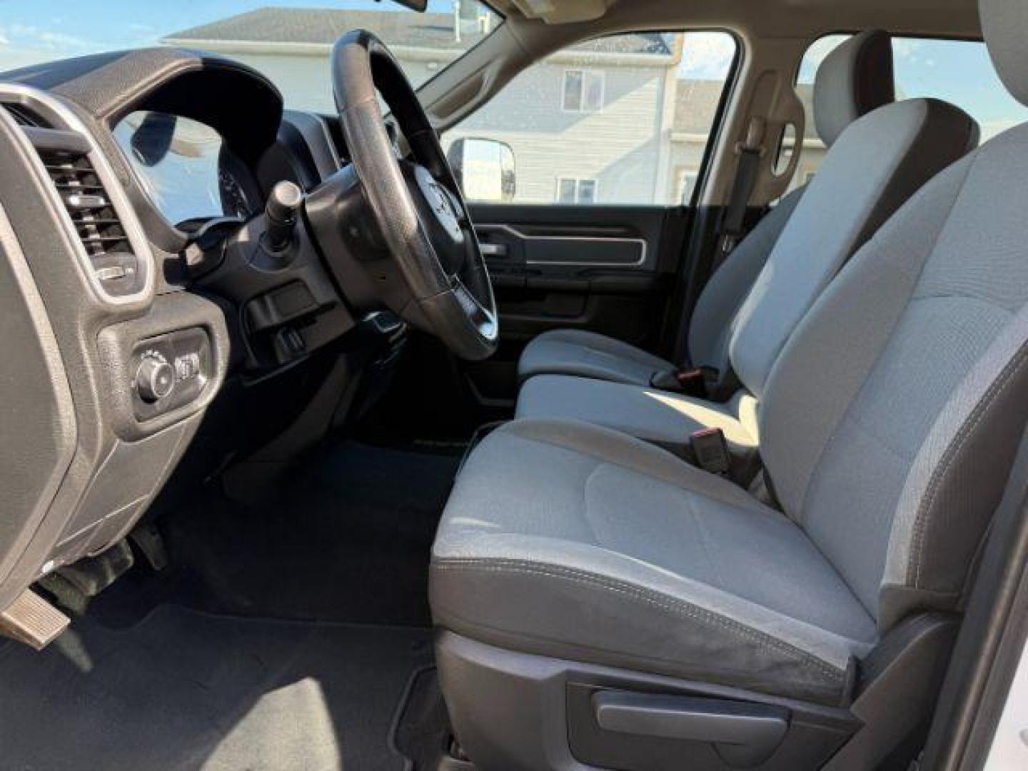 2020 Bright White Clearcoat /Diesel Gray/Black Ram 2500 Big Horn Crew Cab 4X4 6'4 Box (3C6UR5DL5LG) with an Cummins 6.7L I-6 diesel direct injection engine, AUTOMATIC transmission, located at 1235 N Woodruff Ave., Idaho Falls, 83401, (208) 523-1053, 43.507172, -112.000488 - At Timberline Auto, finding a great deal on your next vehicle is always easy! Our experienced sales staff's goal is to help find you the right vehicle at the right price! Our knowledgeable finance department has options for almost any credit score. We offer extended service contract options to prote - Photo#10