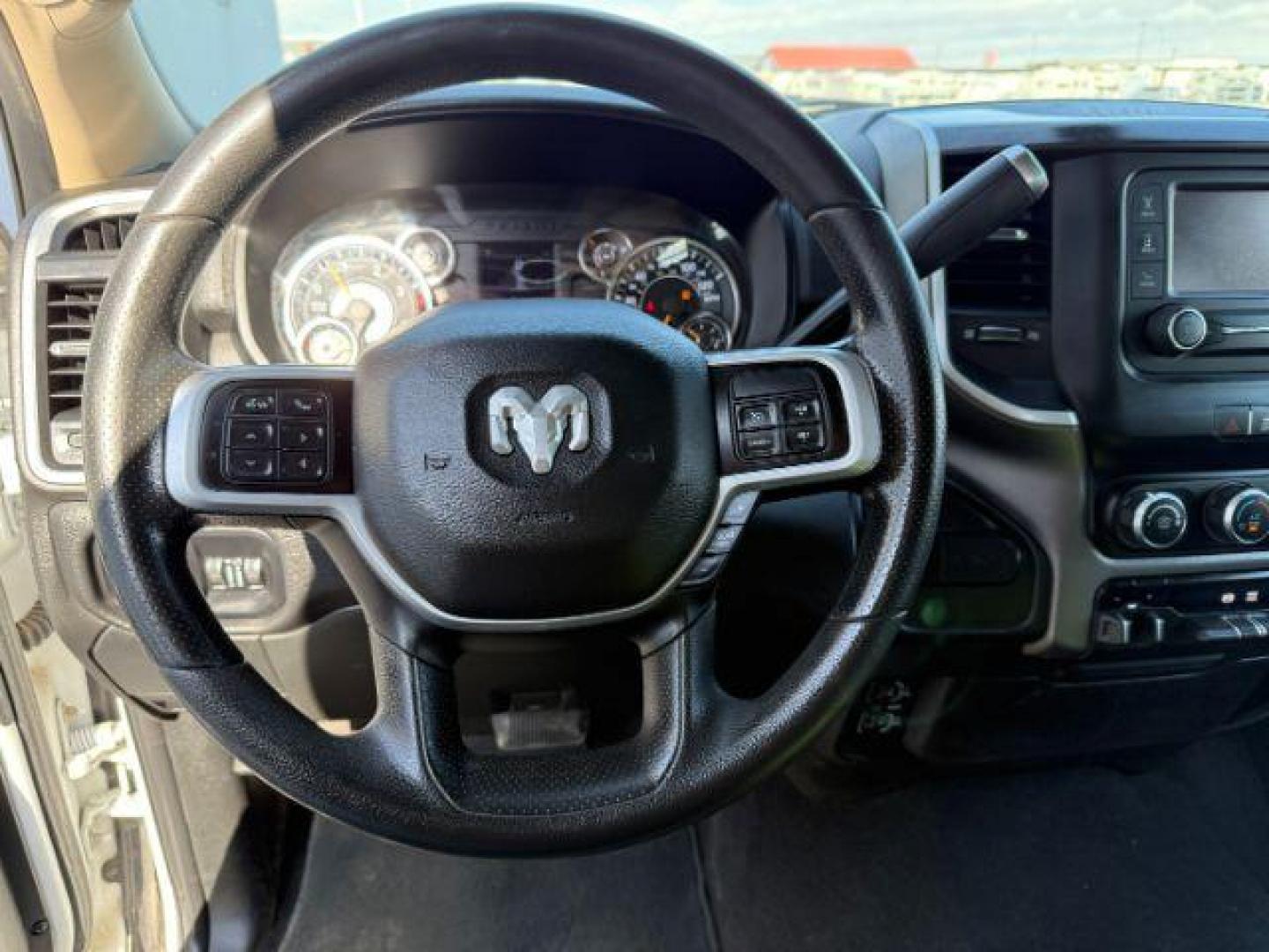 2020 Bright White Clearcoat /Diesel Gray/Black Ram 2500 Big Horn Crew Cab 4X4 6'4 Box (3C6UR5DL5LG) with an Cummins 6.7L I-6 diesel direct injection engine, AUTOMATIC transmission, located at 1235 N Woodruff Ave., Idaho Falls, 83401, (208) 523-1053, 43.507172, -112.000488 - At Timberline Auto, finding a great deal on your next vehicle is always easy! Our experienced sales staff's goal is to help find you the right vehicle at the right price! Our knowledgeable finance department has options for almost any credit score. We offer extended service contract options to prote - Photo#12