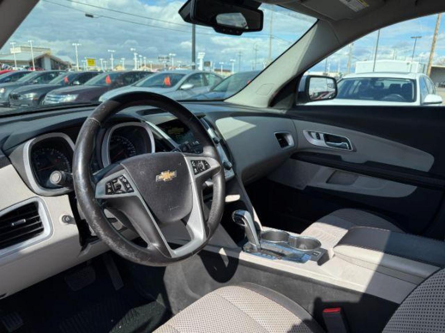 2014 Silver Ice Metallic /Light Titanium/Jet Black Chevrolet Equinox 2LT (2GNFLGE37E6) with an 2.4L I-4 gasoline direct injection engine, AUTOMATIC transmission, located at 1235 N Woodruff Ave., Idaho Falls, 83401, (208) 523-1053, 43.507172, -112.000488 - At Timberline Auto, finding a great deal on your next vehicle is always easy! Our experienced sales staff's goal is to help find you the right vehicle at the right price! Our knowledgeable finance department has options for almost any credit score. We offer extended service contract options to prote - Photo#11