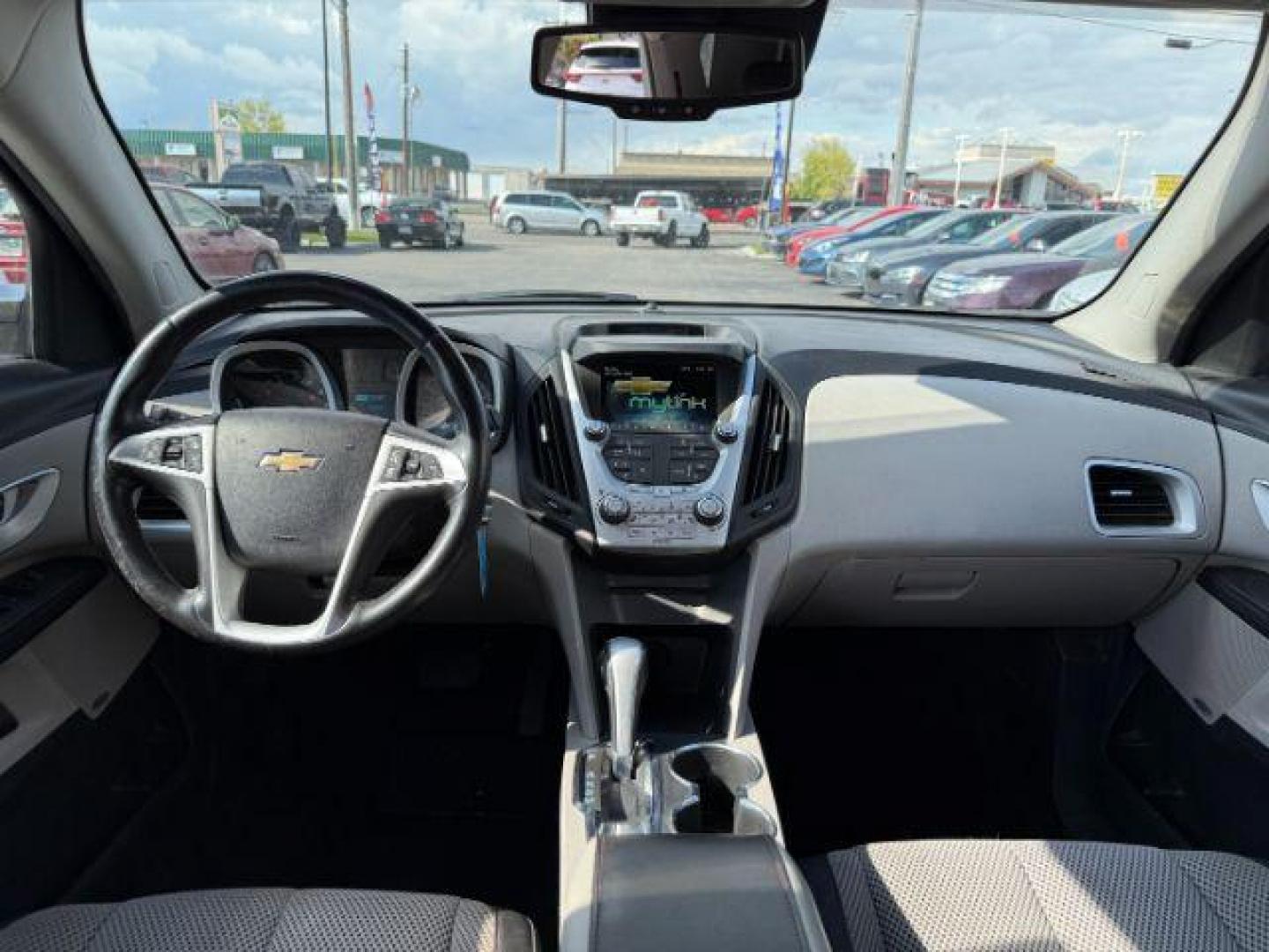 2014 Silver Ice Metallic /Light Titanium/Jet Black Chevrolet Equinox 2LT (2GNFLGE37E6) with an 2.4L I-4 gasoline direct injection engine, AUTOMATIC transmission, located at 1235 N Woodruff Ave., Idaho Falls, 83401, (208) 523-1053, 43.507172, -112.000488 - At Timberline Auto, finding a great deal on your next vehicle is always easy! Our experienced sales staff's goal is to help find you the right vehicle at the right price! Our knowledgeable finance department has options for almost any credit score. We offer extended service contract options to prote - Photo#19