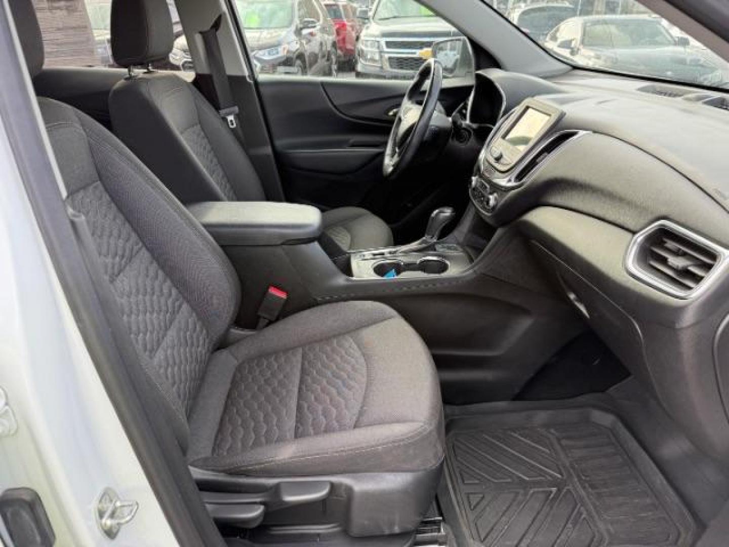 2019 Summit White /Medium Ash Gray Chevrolet Equinox LT (2GNAXUEVXK6) with an 1.5L I-4 gasoline direct injection engine, AUTOMATIC transmission, located at 1235 N Woodruff Ave., Idaho Falls, 83401, (208) 523-1053, 43.507172, -112.000488 - At Timberline Auto, finding a great deal on your next vehicle is always easy! Our experienced sales staff's goal is to help find you the right vehicle at the right price! Our knowledgeable finance department has options for almost any credit score. We offer extended service contract options to prote - Photo#14