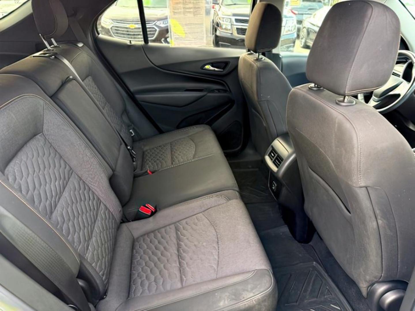 2019 Summit White /Medium Ash Gray Chevrolet Equinox LT (2GNAXUEVXK6) with an 1.5L I-4 gasoline direct injection engine, AUTOMATIC transmission, located at 1235 N Woodruff Ave., Idaho Falls, 83401, (208) 523-1053, 43.507172, -112.000488 - At Timberline Auto, finding a great deal on your next vehicle is always easy! Our experienced sales staff's goal is to help find you the right vehicle at the right price! Our knowledgeable finance department has options for almost any credit score. We offer extended service contract options to prote - Photo#17