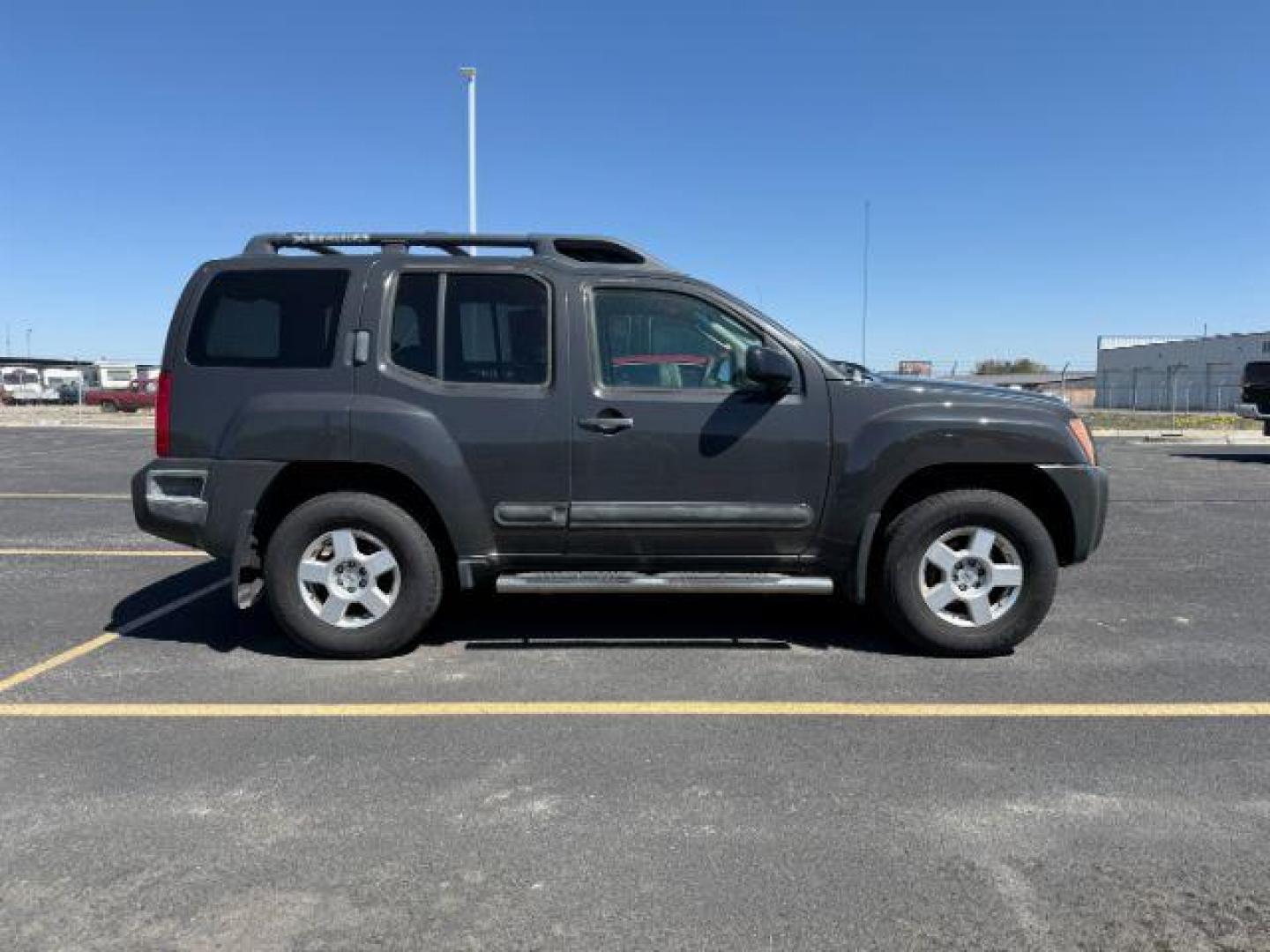 2006 GRAY /Steel/Graphite Nissan Xterra S (5N1AN08W66C) with an VQ 4L V-6 DOHC engine, AUTOMATIC transmission, located at 1235 N Woodruff Ave., Idaho Falls, 83401, (208) 523-1053, 43.507172, -112.000488 - At Timberline Auto, finding a great deal on your next vehicle is always easy! Our experienced sales staff's goal is to help find you the right vehicle at the right price! Our knowledgeable finance department has options for almost any credit score. We offer extended service contract options to prote - Photo#0