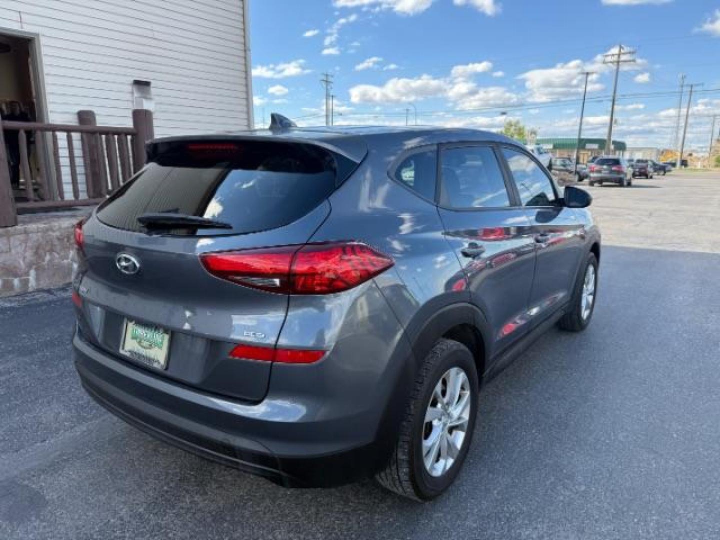 2019 GRAY /Black Hyundai Tucson SE (KM8J2CA43KU) with an Nu 2L I-4 gasoline direct injection engine, AUTOMATIC transmission, located at 1235 N Woodruff Ave., Idaho Falls, 83401, (208) 523-1053, 43.507172, -112.000488 - At Timberline Auto, finding a great deal on your next vehicle is always easy! Our experienced sales staff's goal is to help find you the right vehicle at the right price! Our knowledgeable finance department has options for almost any credit score. We offer extended service contract options to prote - Photo#4