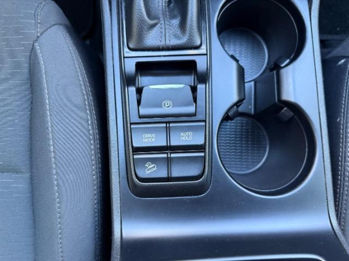 2019 GRAY /Black Hyundai Tucson SE (KM8J2CA43KU) with an Nu 2L I-4 gasoline direct injection engine, AUTOMATIC transmission, located at 1235 N Woodruff Ave., Idaho Falls, 83401, (208) 523-1053, 43.507172, -112.000488 - At Timberline Auto, finding a great deal on your next vehicle is always easy! Our experienced sales staff's goal is to help find you the right vehicle at the right price! Our knowledgeable finance department has options for almost any credit score. We offer extended service contract options to prote - Photo#14