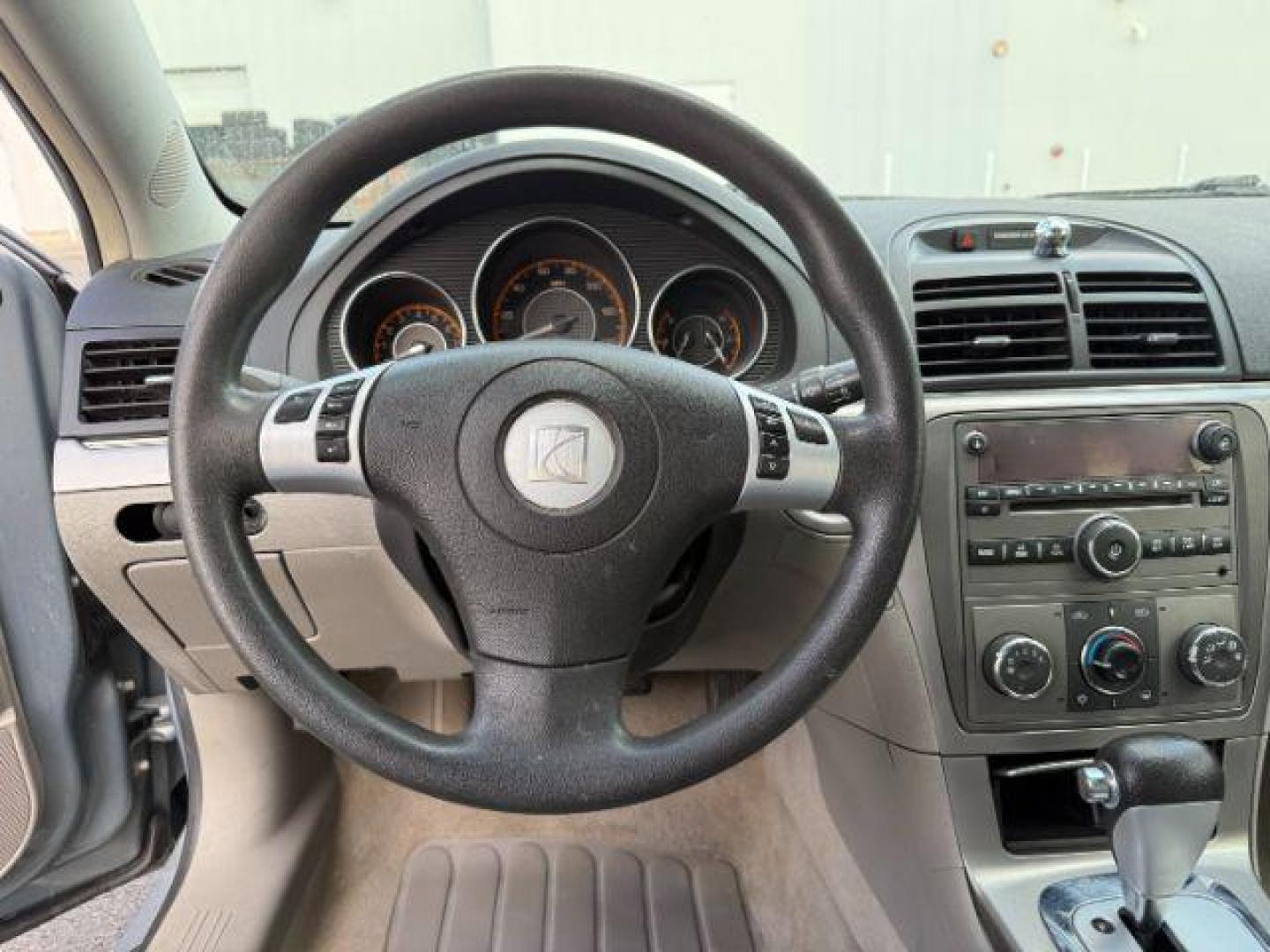 2008 Silver Pearl /Gray Saturn Aura XE (1G8ZS57N18F) with an 3.5L V-6 variable valve control engine, AUTOMATIC transmission, located at 1235 N Woodruff Ave., Idaho Falls, 83401, (208) 523-1053, 43.507172, -112.000488 - At Timberline Auto, finding a great deal on your next vehicle is always easy! Our experienced sales staff's goal is to help find you the right vehicle at the right price! Our knowledgeable finance department has options for almost any credit score. We offer extended service contract options to prote - Photo#8