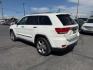 2012 WHITE /LEATHER Jeep Grand Cherokee OVERLAND (1C4RJFCT1CC) with an 5.7 engine, AUTOMATIC transmission - At Timberline Auto, finding a great deal on your next vehicle is always easy! Our experienced sales staff's goal is to help find you the right vehicle at the right price! Our knowledgeable finance department has options for almost any credit score. We offer extended service contract options to prote - Photo#25