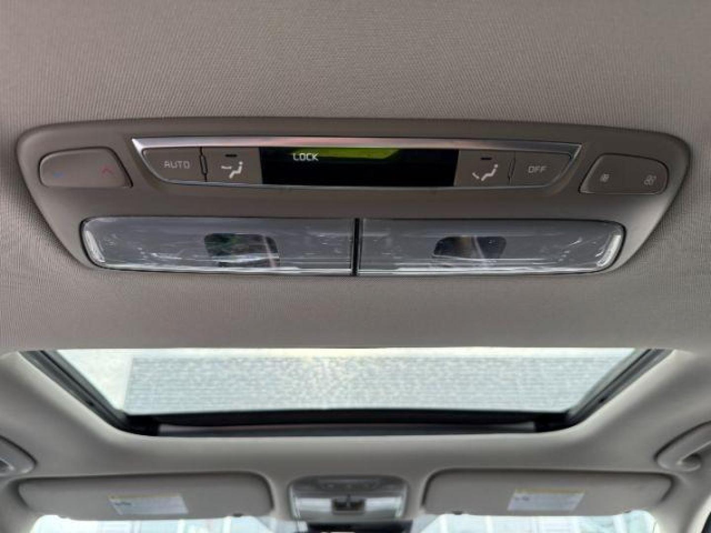 2022 Everlasting Silver /Black Kia Telluride SX (5XYP5DHC1NG) with an LAMBDA II 3.8L V-6 gasoline direct injection engine, AUTOMATIC transmission, located at 1235 N Woodruff Ave., Idaho Falls, 83401, (208) 523-1053, 43.507172, -112.000488 - At Timberline Auto, finding a great deal on your next vehicle is always easy! Our experienced sales staff's goal is to help find you the right vehicle at the right price! Our knowledgeable finance department has options for almost any credit score. We offer extended service contract options to prote - Photo#21