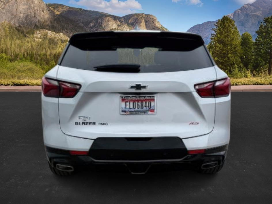 2021 Silver Ice Metallic /Jet Black Chevrolet Blazer AWD RS (3GNKBKRS6MS) with an 3.6L V-6 gasoline direct injection engine, AUTOMATIC transmission, located at 1235 N Woodruff Ave., Idaho Falls, 83401, (208) 523-1053, 43.507172, -112.000488 - 2021 Chevrolet Blazer powered by a 3.6L V6 engine paired with a 9-speed automatic transmission. Mid-size SUV offering strong performance, smooth shifting, and confident everyday drivability. Features include touchscreen infotainment, Bluetooth connectivity, Apple CarPlay/Android Auto, and a rearview- Photo#3