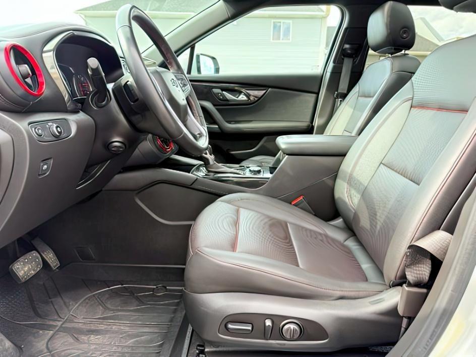 2021 Silver Ice Metallic /Jet Black Chevrolet Blazer AWD RS (3GNKBKRS6MS) with an 3.6L V-6 gasoline direct injection engine, AUTOMATIC transmission, located at 1235 N Woodruff Ave., Idaho Falls, 83401, (208) 523-1053, 43.507172, -112.000488 - 2021 Chevrolet Blazer powered by a 3.6L V6 engine paired with a 9-speed automatic transmission. Mid-size SUV offering strong performance, smooth shifting, and confident everyday drivability. Features include touchscreen infotainment, Bluetooth connectivity, Apple CarPlay/Android Auto, and a rearview- Photo#11