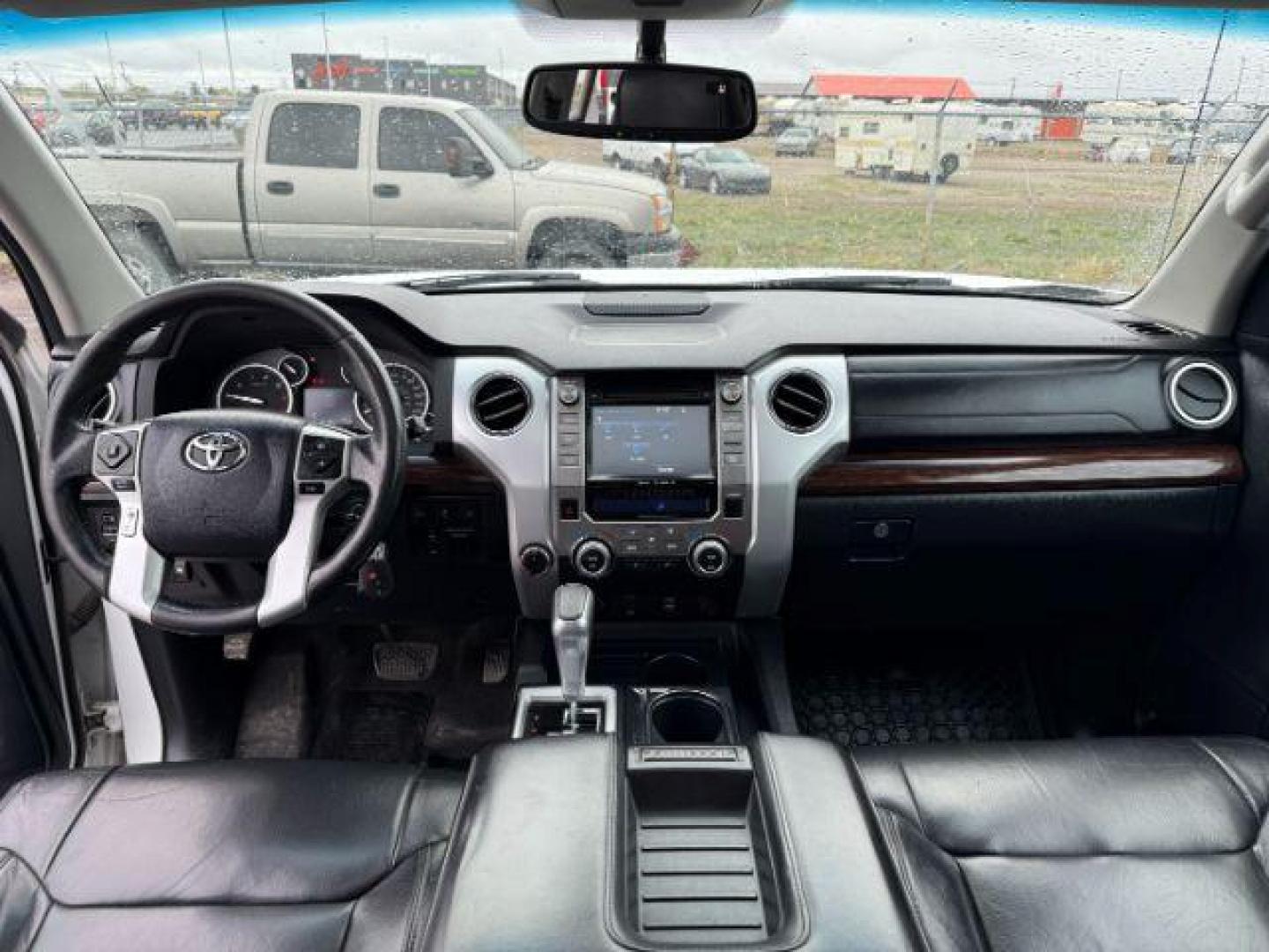 2016 Super White /Black Toyota Tundra Limited 5.7L V8 (5TFHY5F14GX) with an I-FORCE 5.7L V-8 DOHC engine, AUTOMATIC transmission, located at 1235 N Woodruff Ave., Idaho Falls, 83401, (208) 523-1053, 43.507172, -112.000488 - At Timberline Auto, finding a great deal on your next vehicle is always easy! Our experienced sales staff's goal is to help find you the right vehicle at the right price! Our knowledgeable finance department has options for almost any credit score. We offer extended service contract options to prote - Photo#20